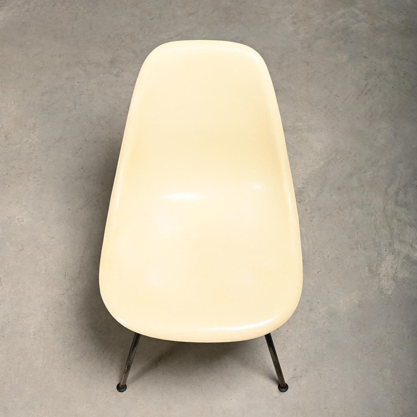 Charles & Ray Eames DSX Beistellstühle multicolor 6er Set, Herman Miller im Angebot 4
