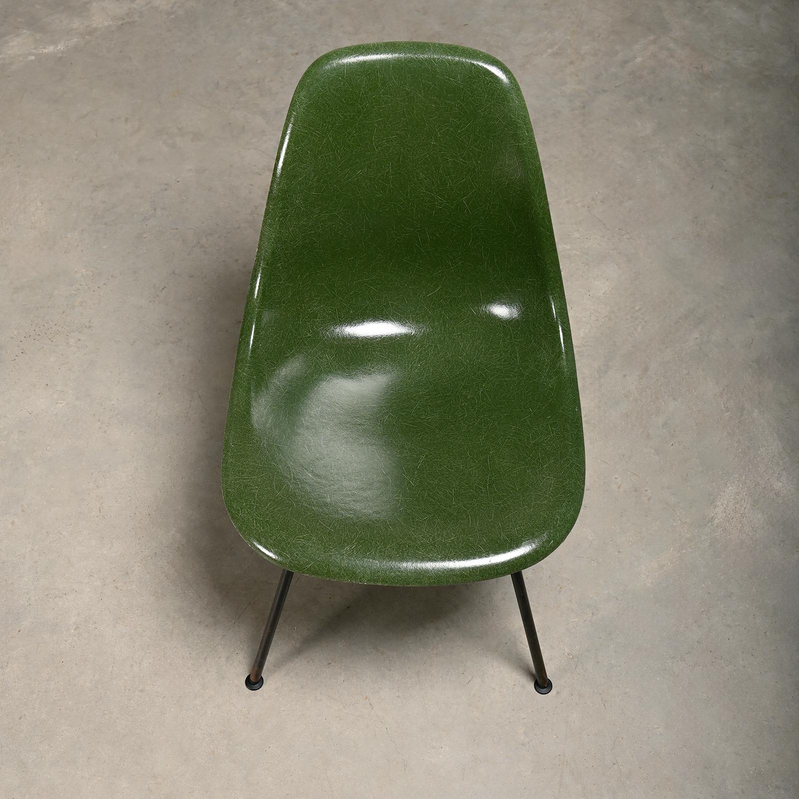 Charles & Ray Eames DSX Beistellstühle multicolor 6er Set, Herman Miller (Mitte des 20. Jahrhunderts) im Angebot