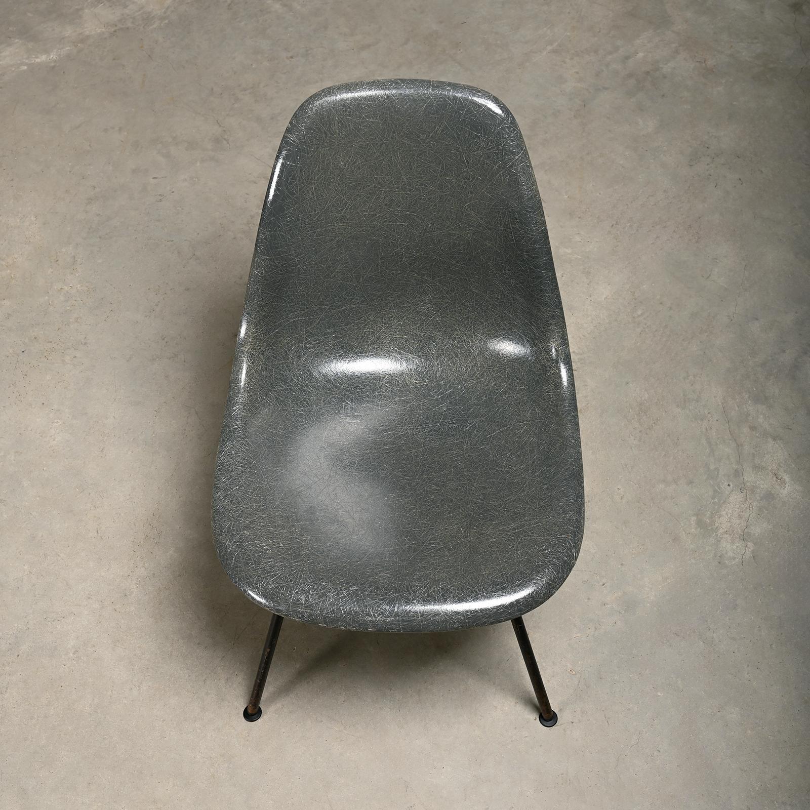 Charles & Ray Eames DSX Beistellstühle multicolor 6er Set, Herman Miller im Angebot 1