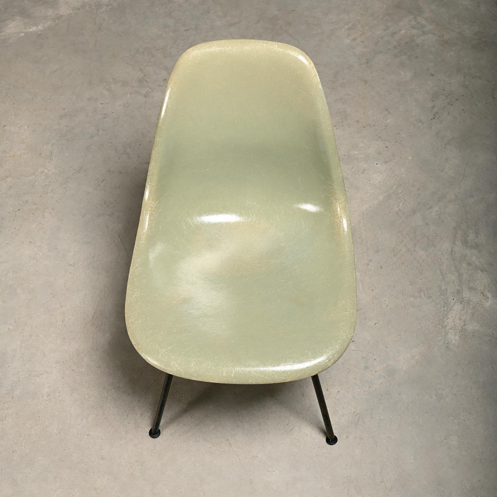 Charles & Ray Eames DSX Beistellstühle multicolor 6er Set, Herman Miller im Angebot 2