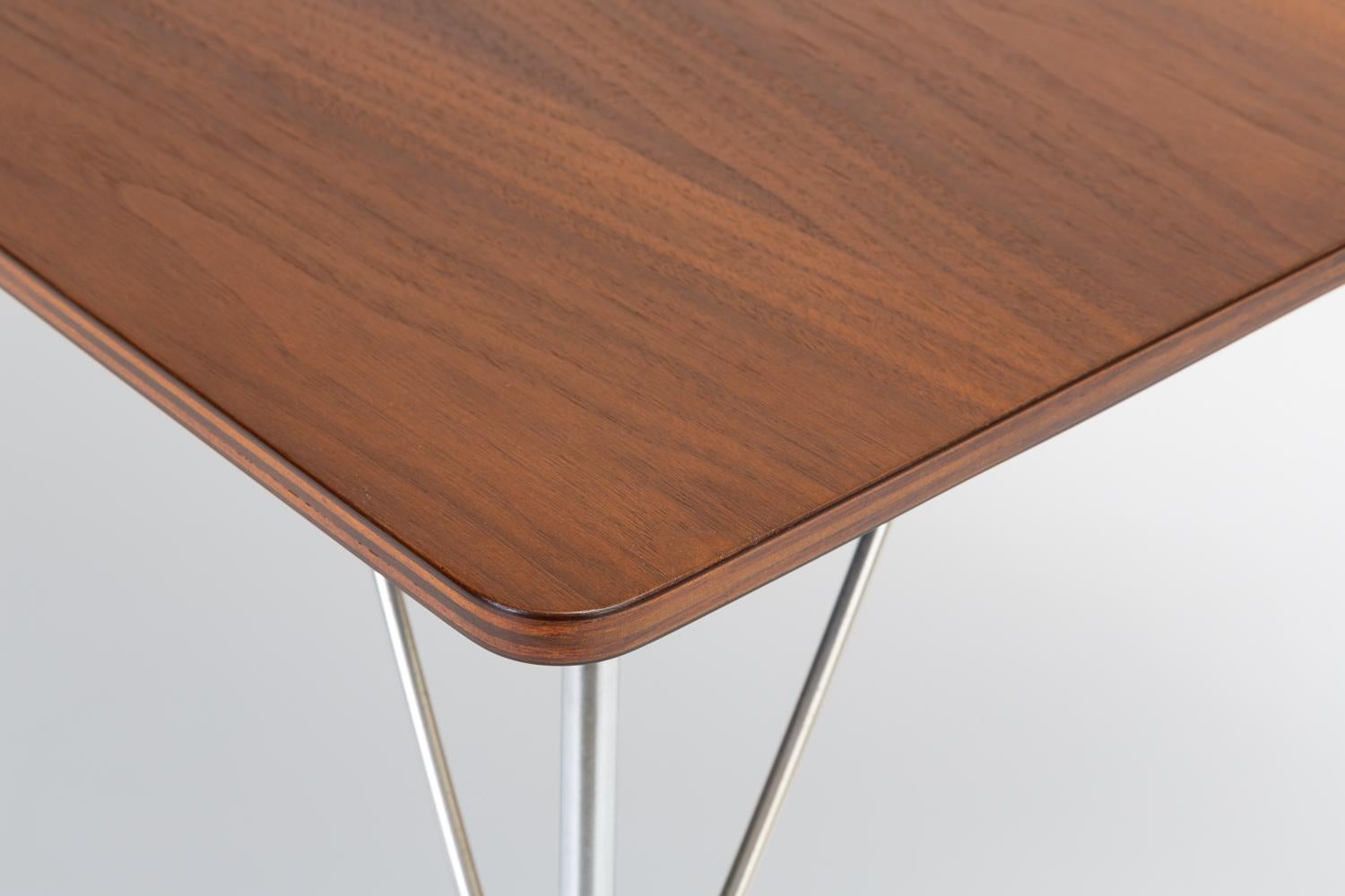 Charles & Ray Eames DTM-1 Dining Table for Herman Miller In Excellent Condition In Los Angeles, CA