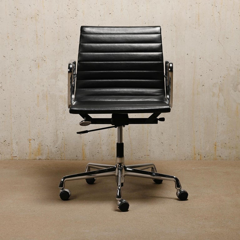Charles and Ray Eames EA117 Office Chair in Black Leather and Chrome