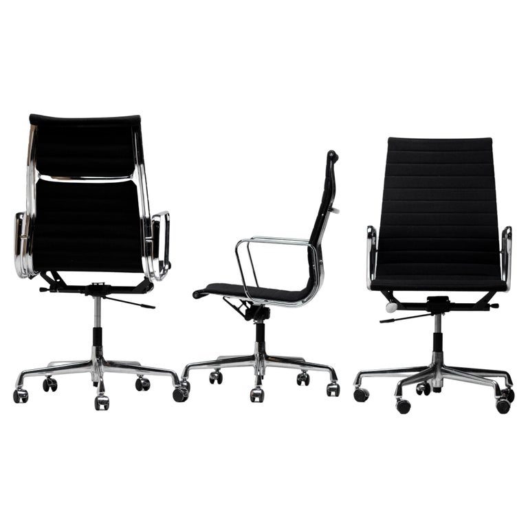 Executive Office Chairs - 144 For Sale on 1stDibs | premium executive  office chairs, modern executive office, executive office chairs for sale