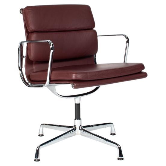 Eames ORIGINAL ICF EAMES Leather Ribbed Back ea118 office chair Rare Burgundy 