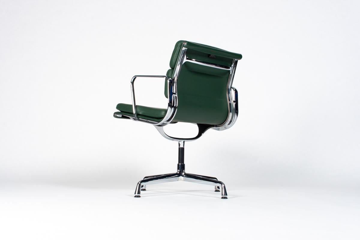 Charles & Ray Eames EA208 Conference and Dining Chair Green Leather, Vitra 1