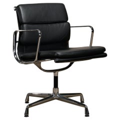 Charles & Ray Eames EA208 Dining or Conference Chair in Black leather, Vitra