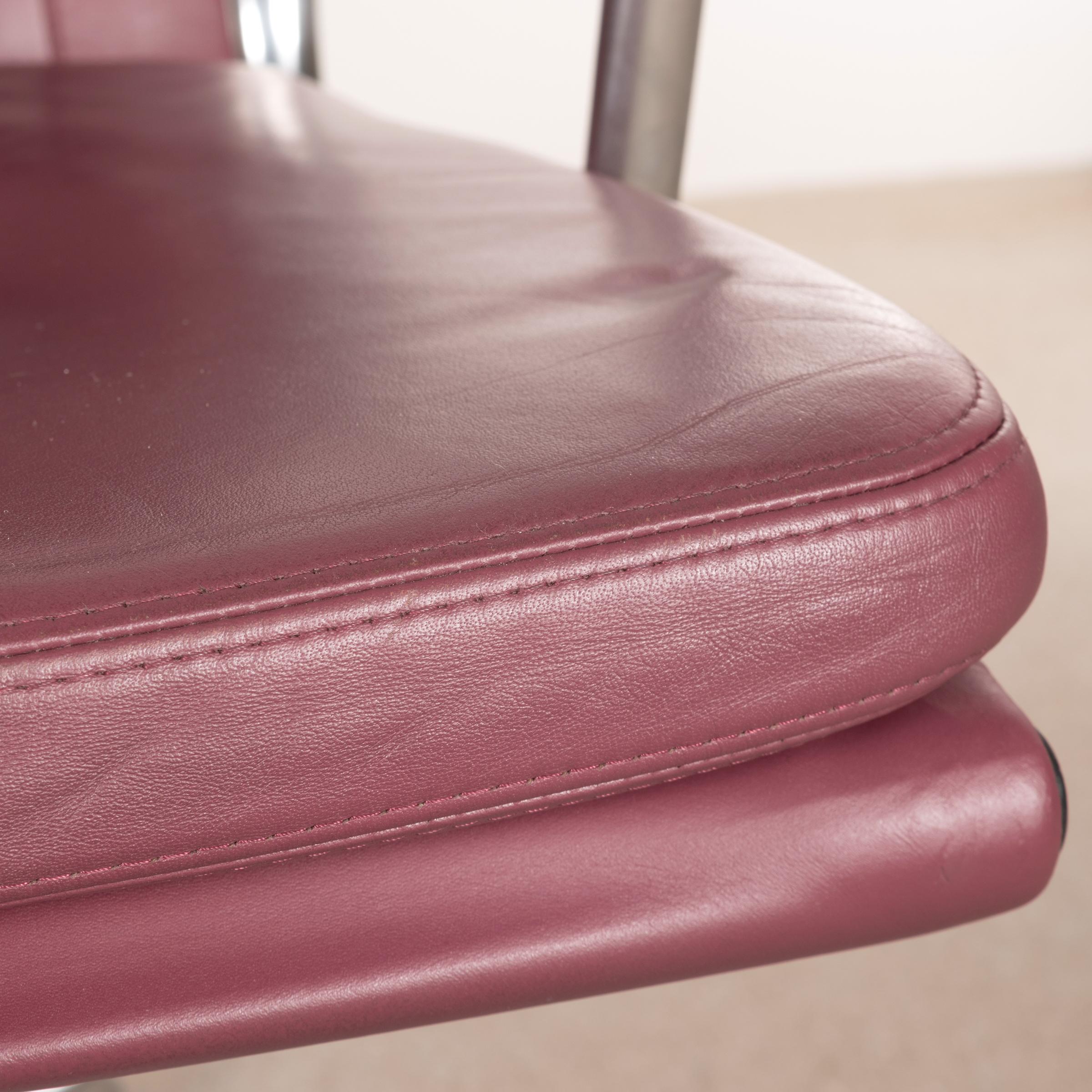 Aluminum Charles & Ray Eames EA208 Soft Pad Chair in Aubergine / Purple leather by Vitra