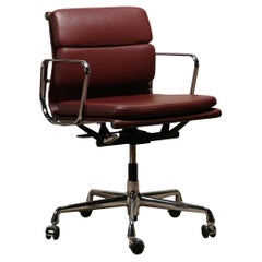 Charles & Ray Eames EA217 Office Chair in Brandy Leather and Chrome, Vitra
