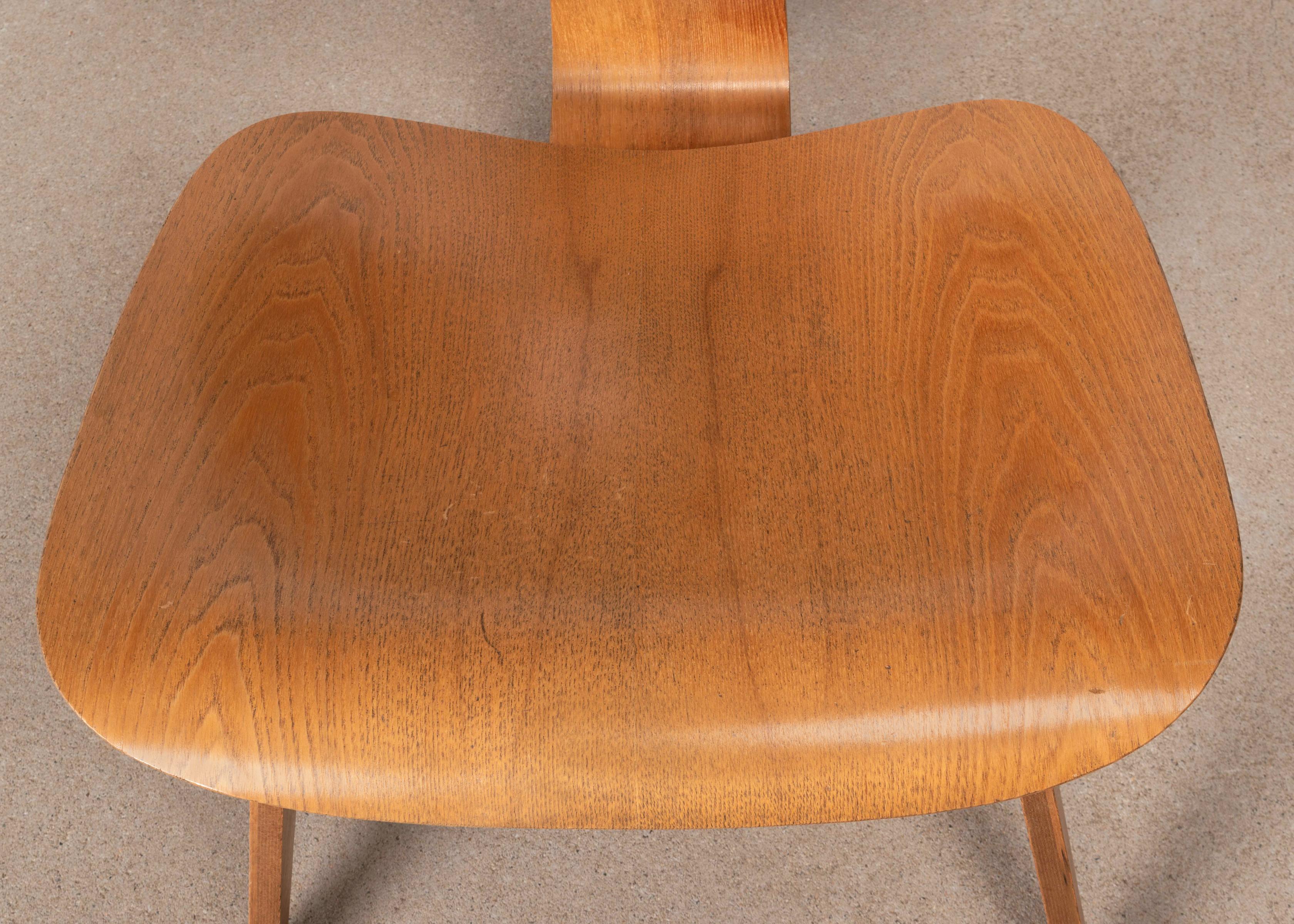 Charles & Ray Eames Early LCW Ash Lounge Chair for Herman Miller, 1951 1