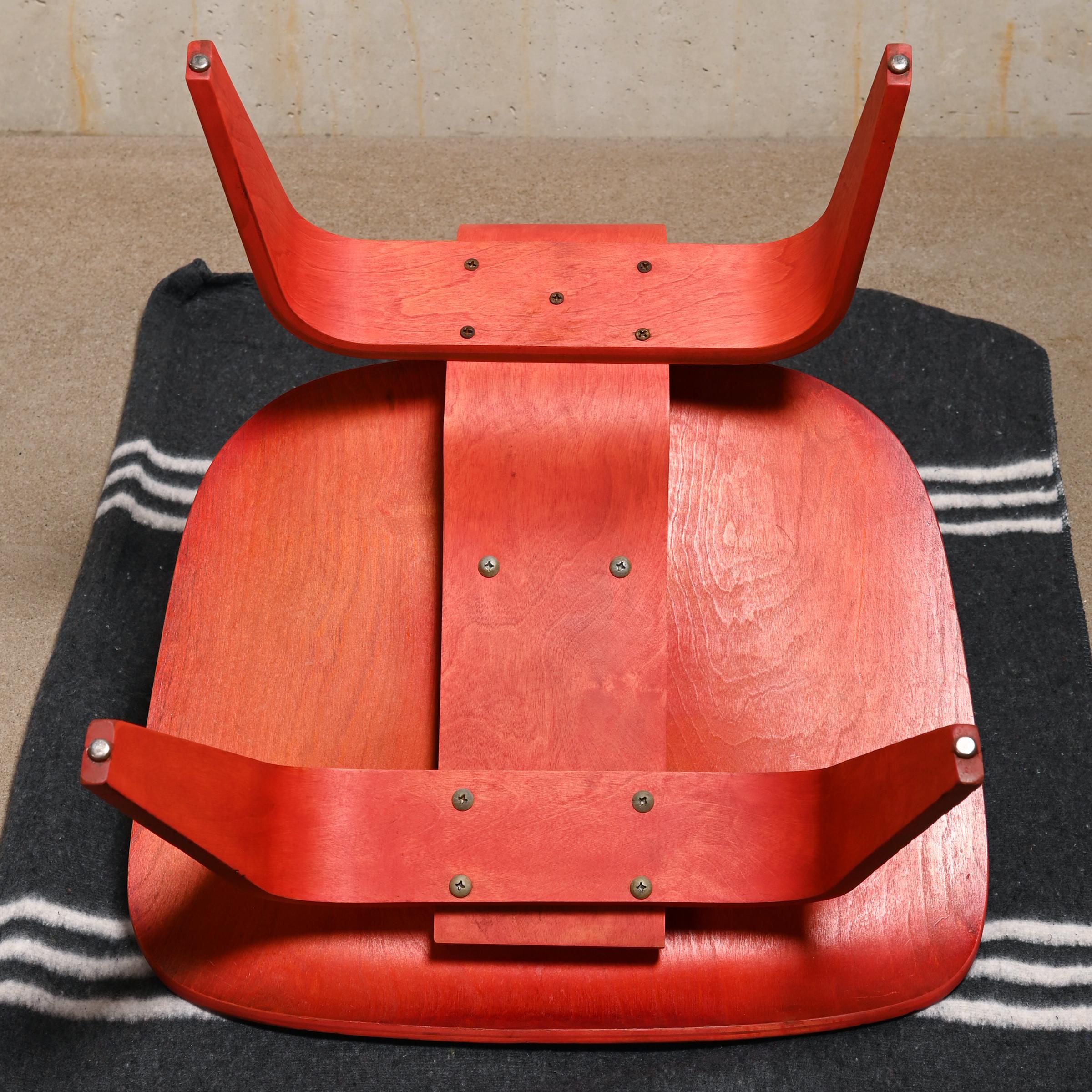Charles & Ray Eames fauteuil de salon vintage LCW rouge en aniline pour Herman Miller 8