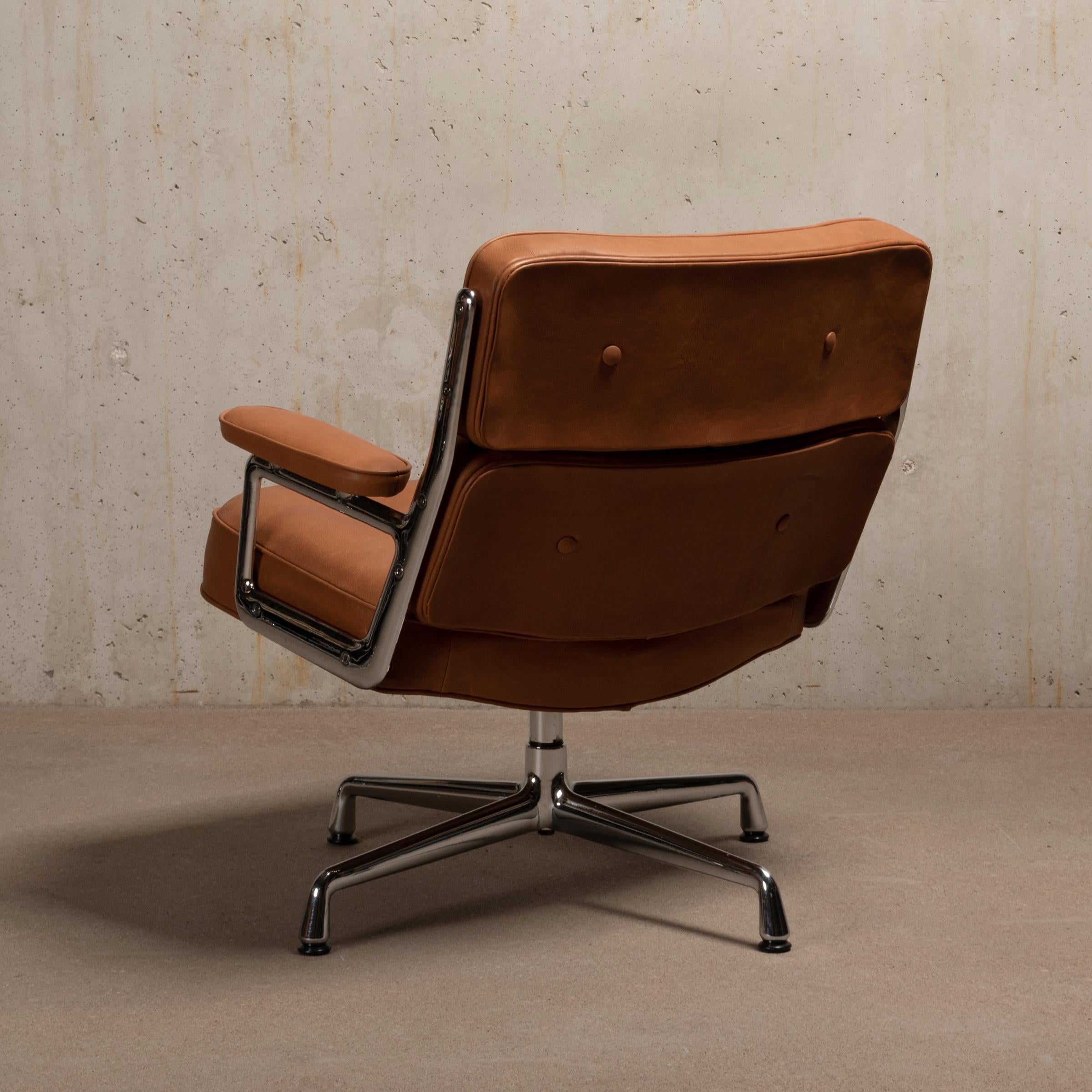 Charles & Ray Eames ES105 Lobby Chairs in Cognac Leather by Vitra 2