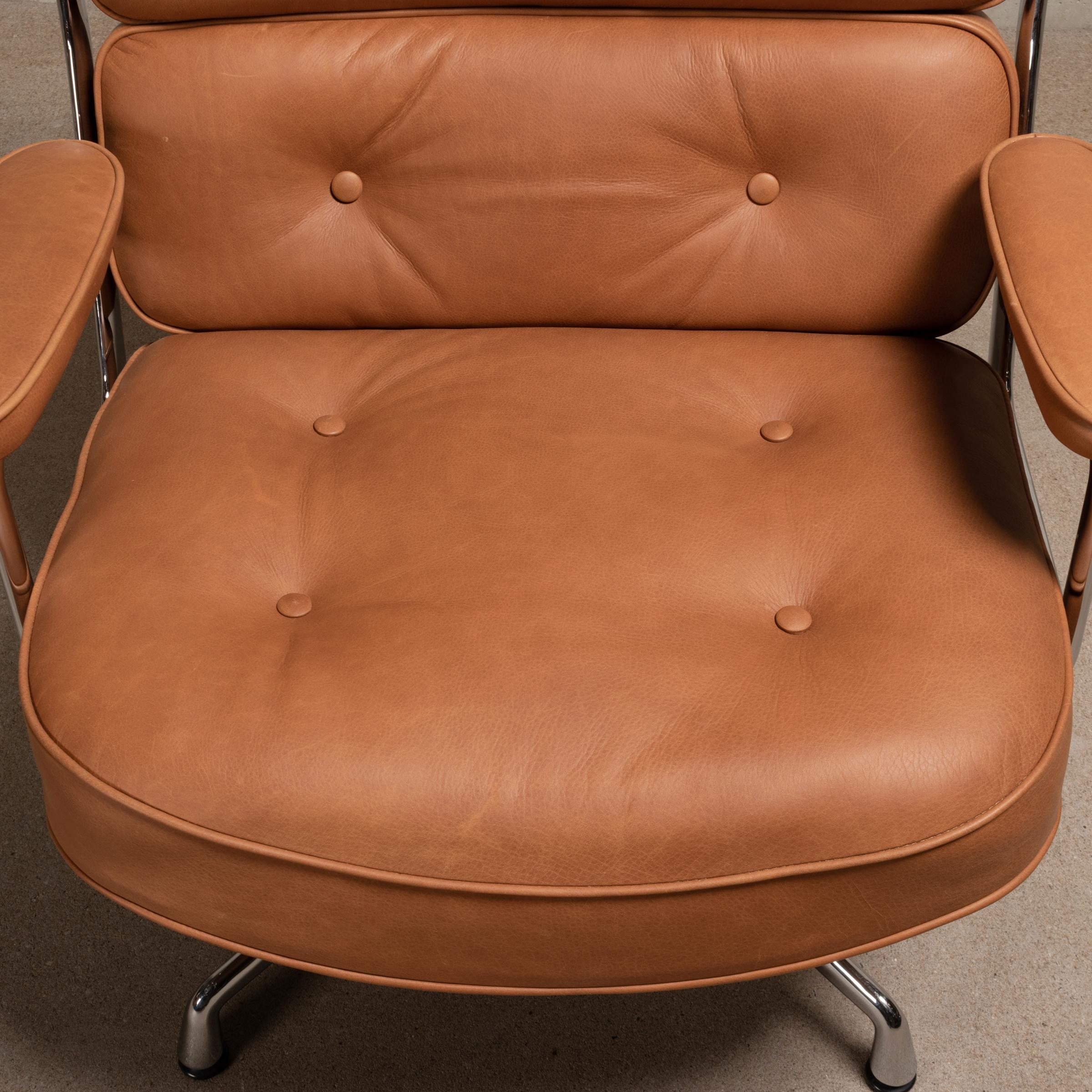 Charles & Ray Eames ES105 Lobby Chairs in Cognac Leather by Vitra 5