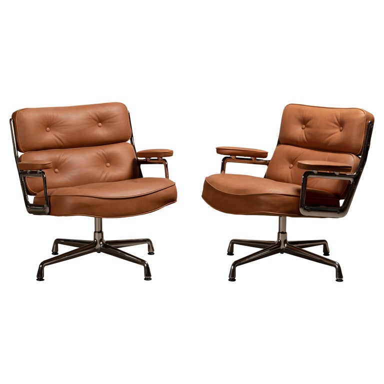 Charles and Ray Eames ES105 Lobby Chairs in Cognac Leather by Vitra at  1stDibs