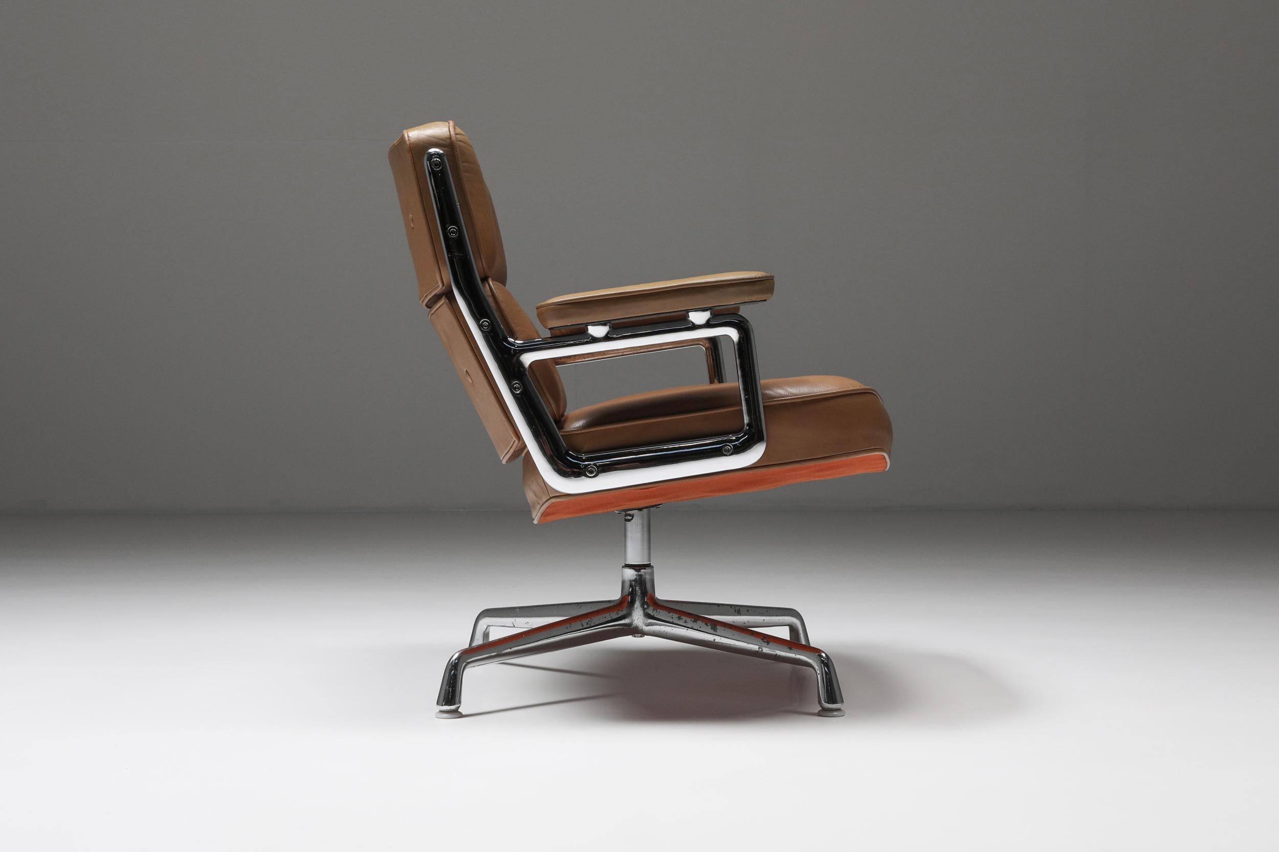 Mid-Century Modern Charles & Ray Eames ES108 Time Life Lobby Chair pour Herman Miller