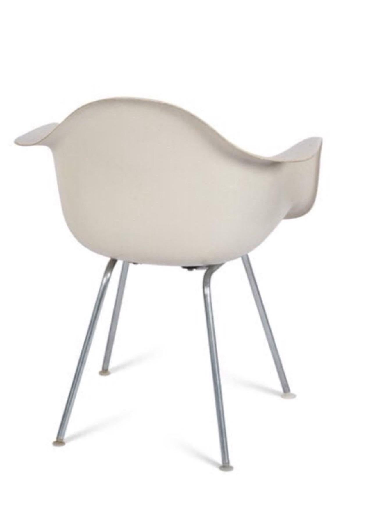 Charles & Ray Eames für Herman Miller DAX Beige Shell Chair ~ um 1960 (Moderne der Mitte des Jahrhunderts) im Angebot