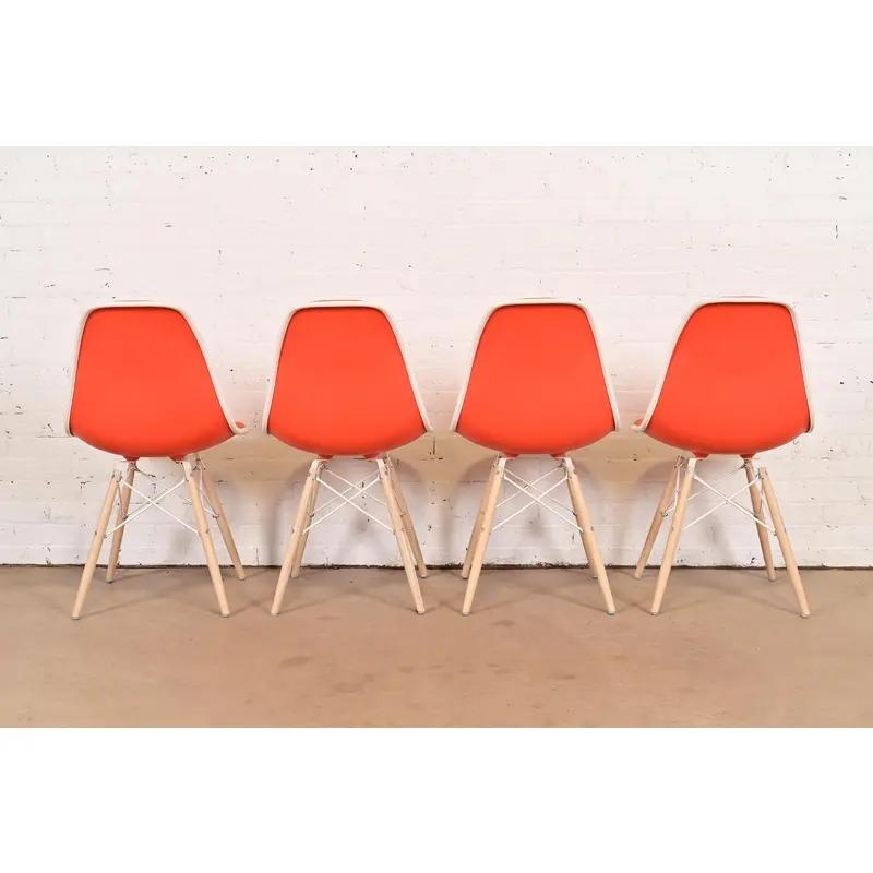Charles & Ray Eames for Herman Miller DSW Shell Side Chairs, Set of Four en vente 4