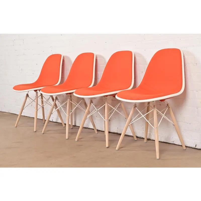 Américain Charles & Ray Eames for Herman Miller DSW Shell Side Chairs, Set of Four en vente