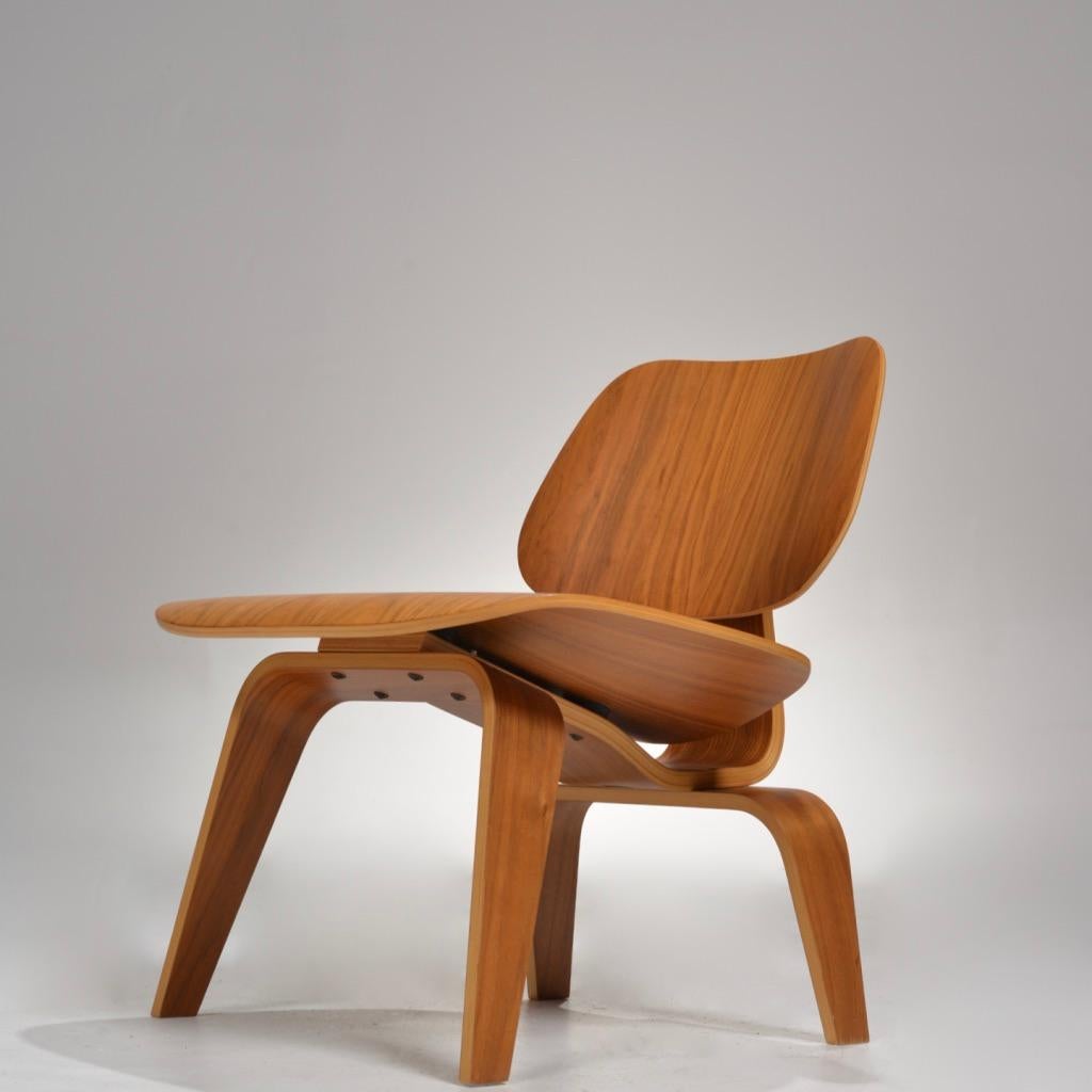 Charles and Ray Eames for Herman Miller LCW Walnut Lounge Chair 1