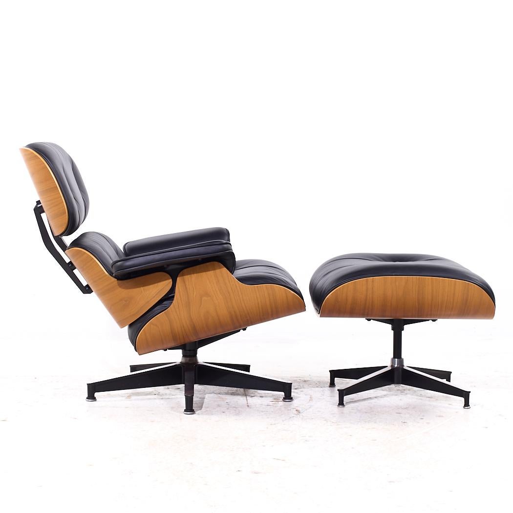 Charles & Ray Eames for Herman Miller Mid Century Walnut Eames Chair and Ottoman For Sale 1