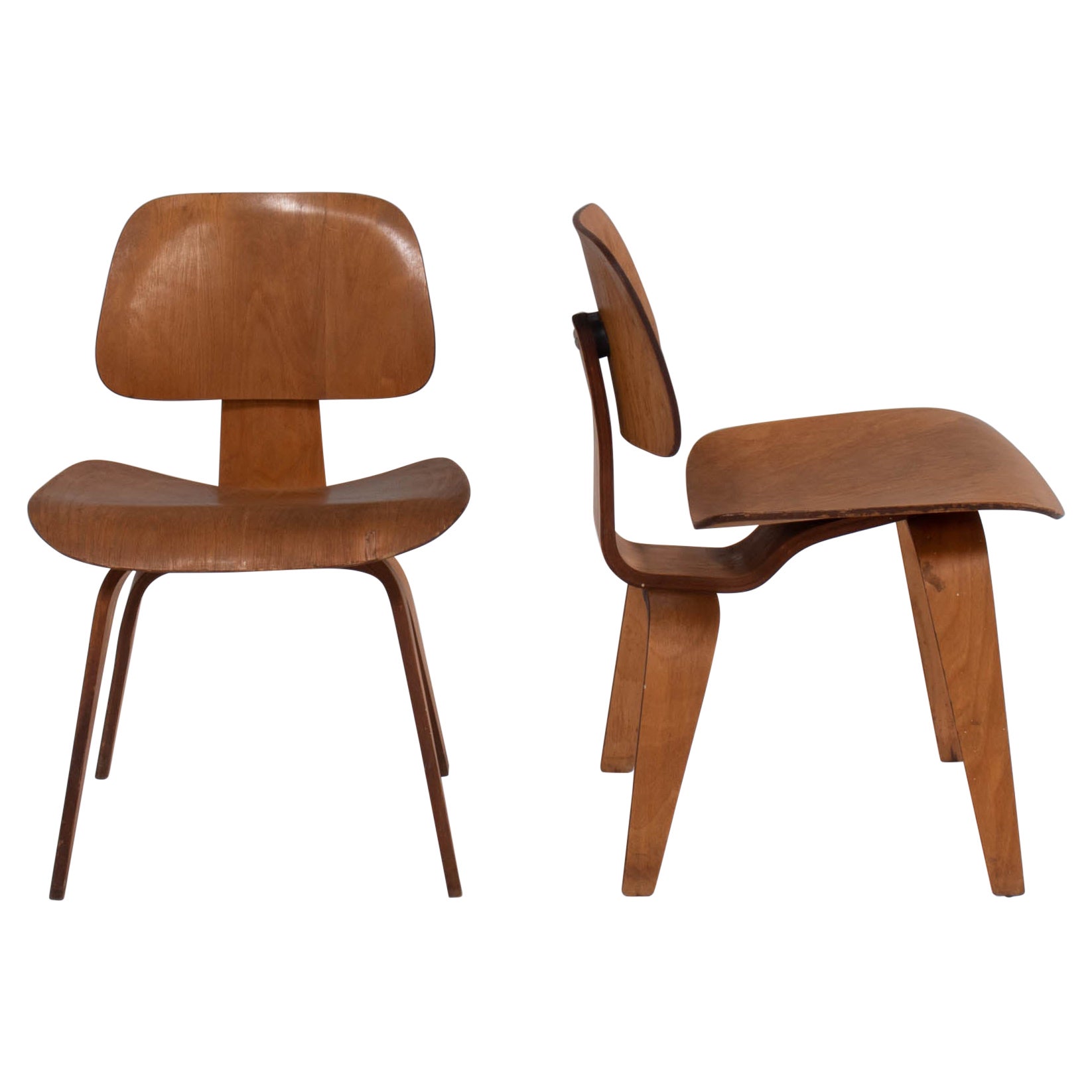 Chaises de salle à manger Charles & Ray Eames pour Herman Miller DCW en contreplaqué, ensemble de 2 pièces, années 1950 en vente
