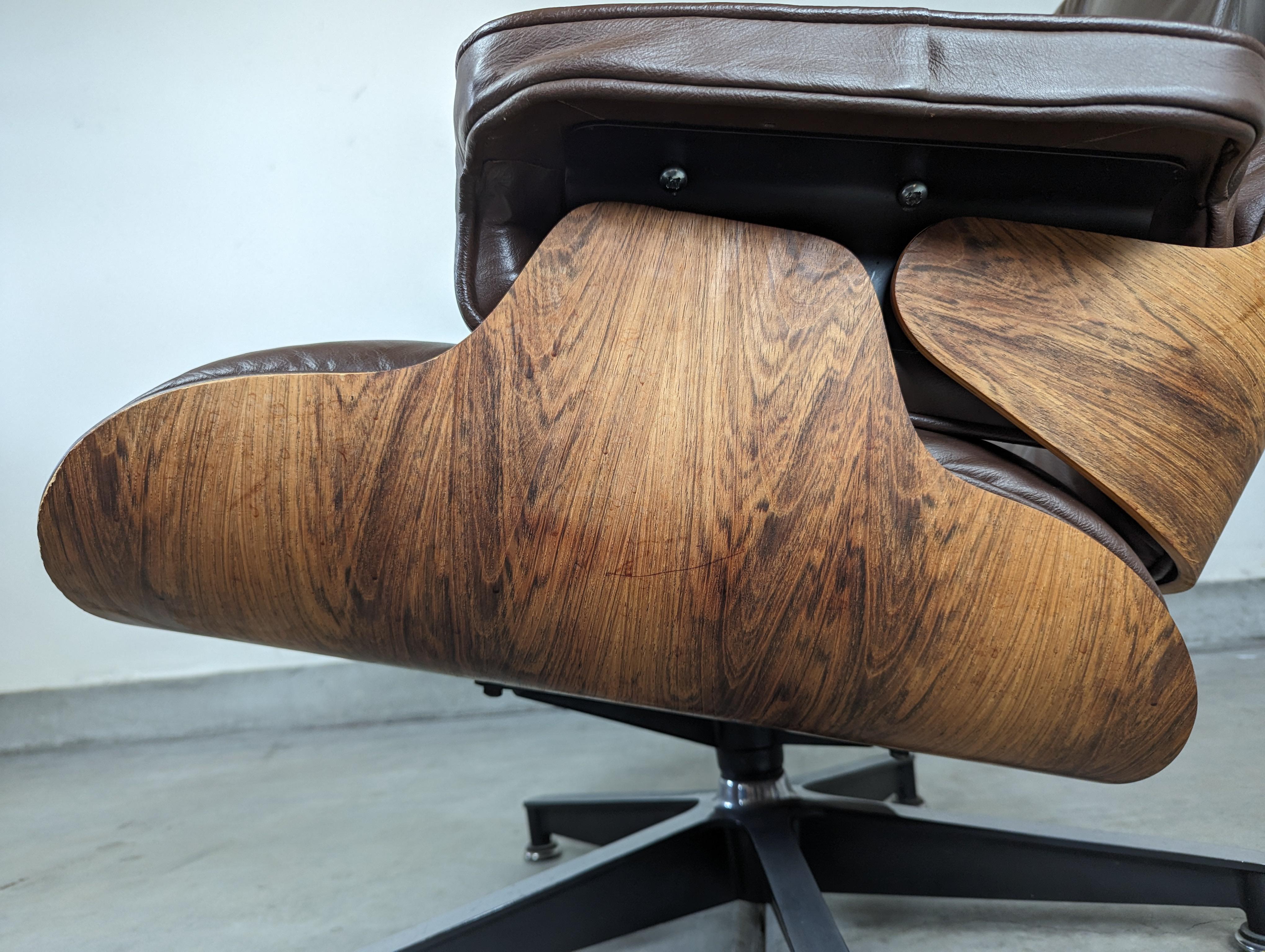 Chaise longue Charles & Ray Eames pour Herman Miller en bois de rose et cuir, vers 1970 en vente 4