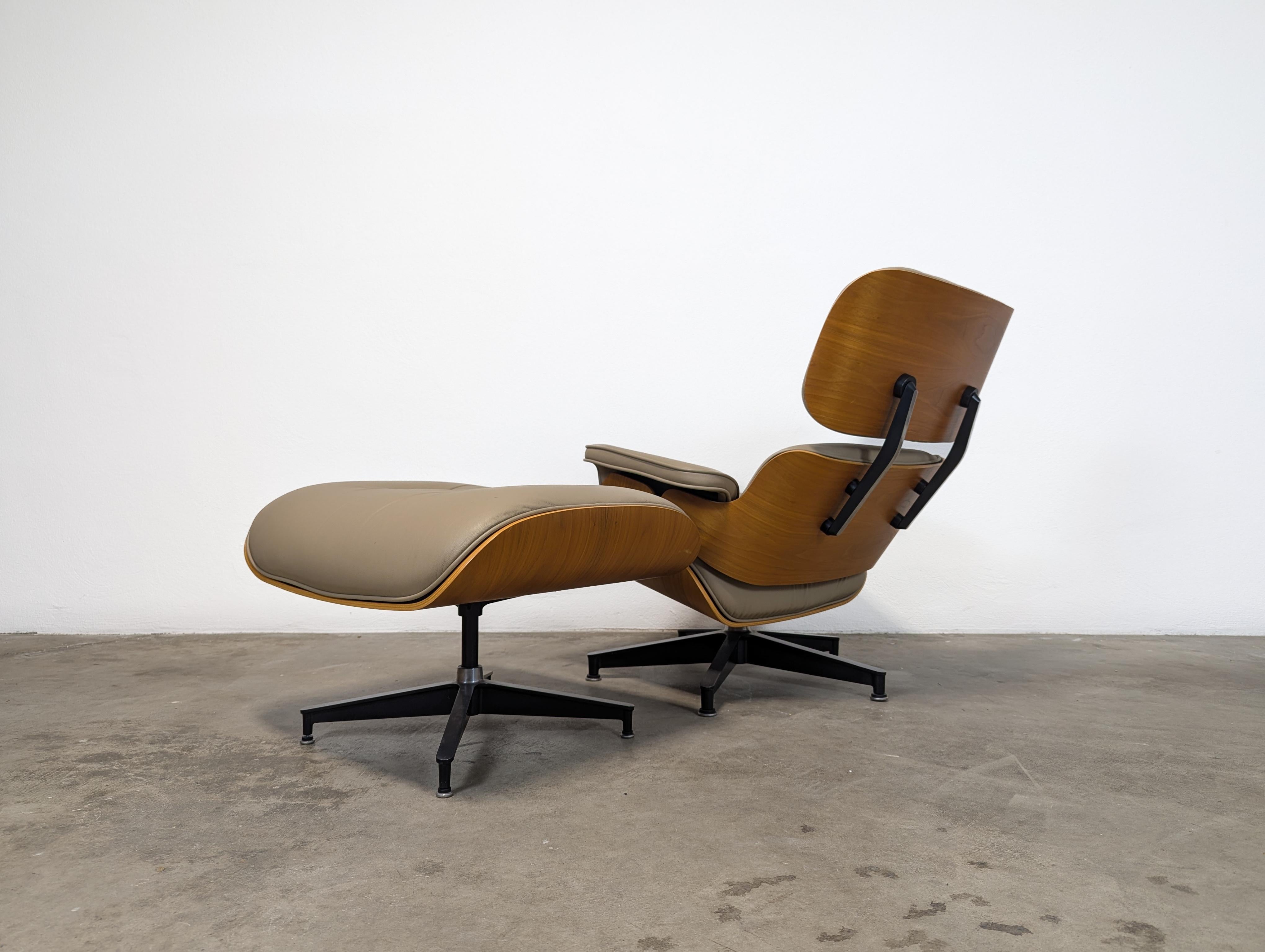 Charles and Ray Eames for Herman Miller Walnut and Leather Lounge Chair ...