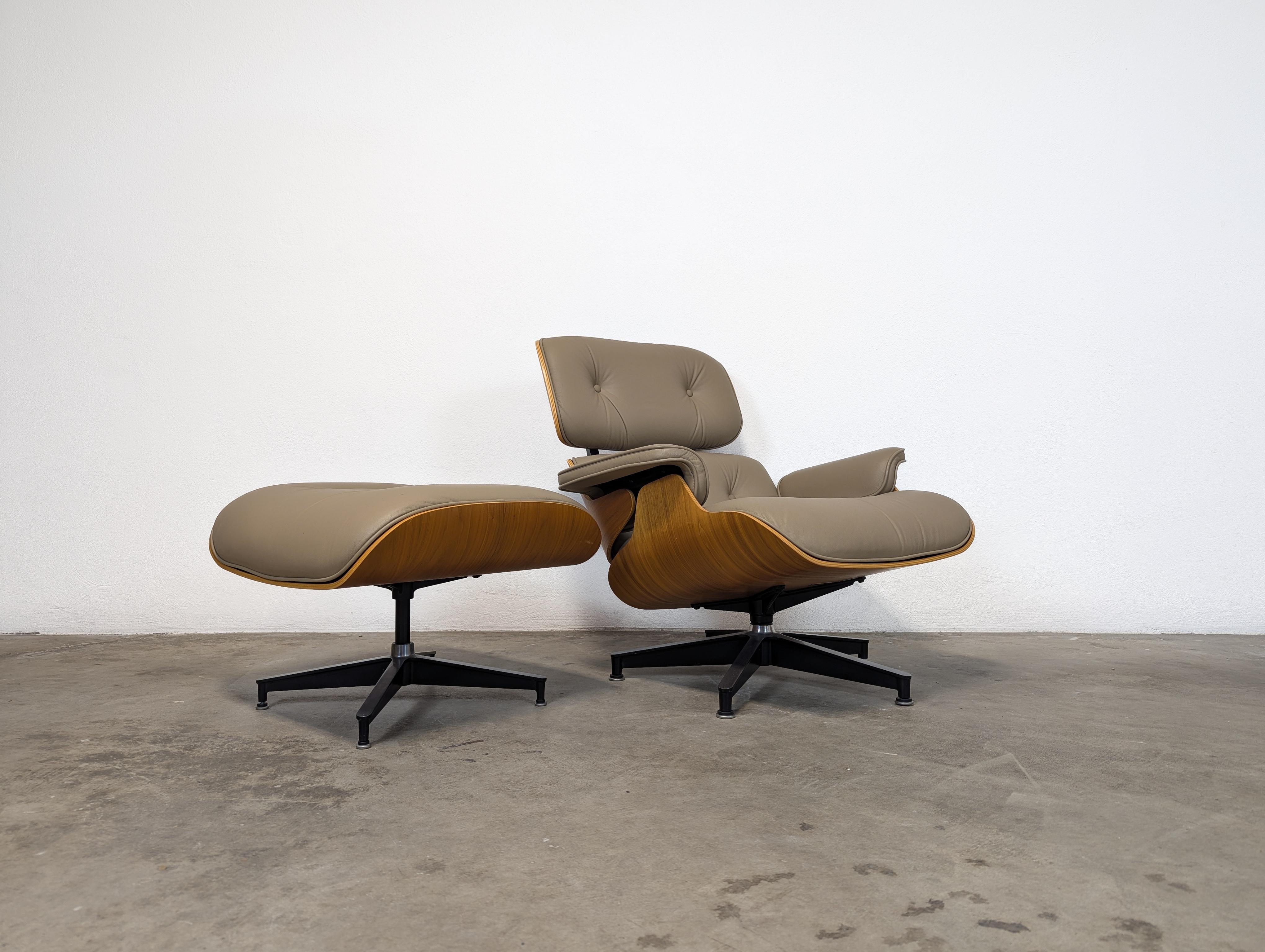 Charles and Ray Eames for Herman Miller Walnut and Leather Lounge Chair ...