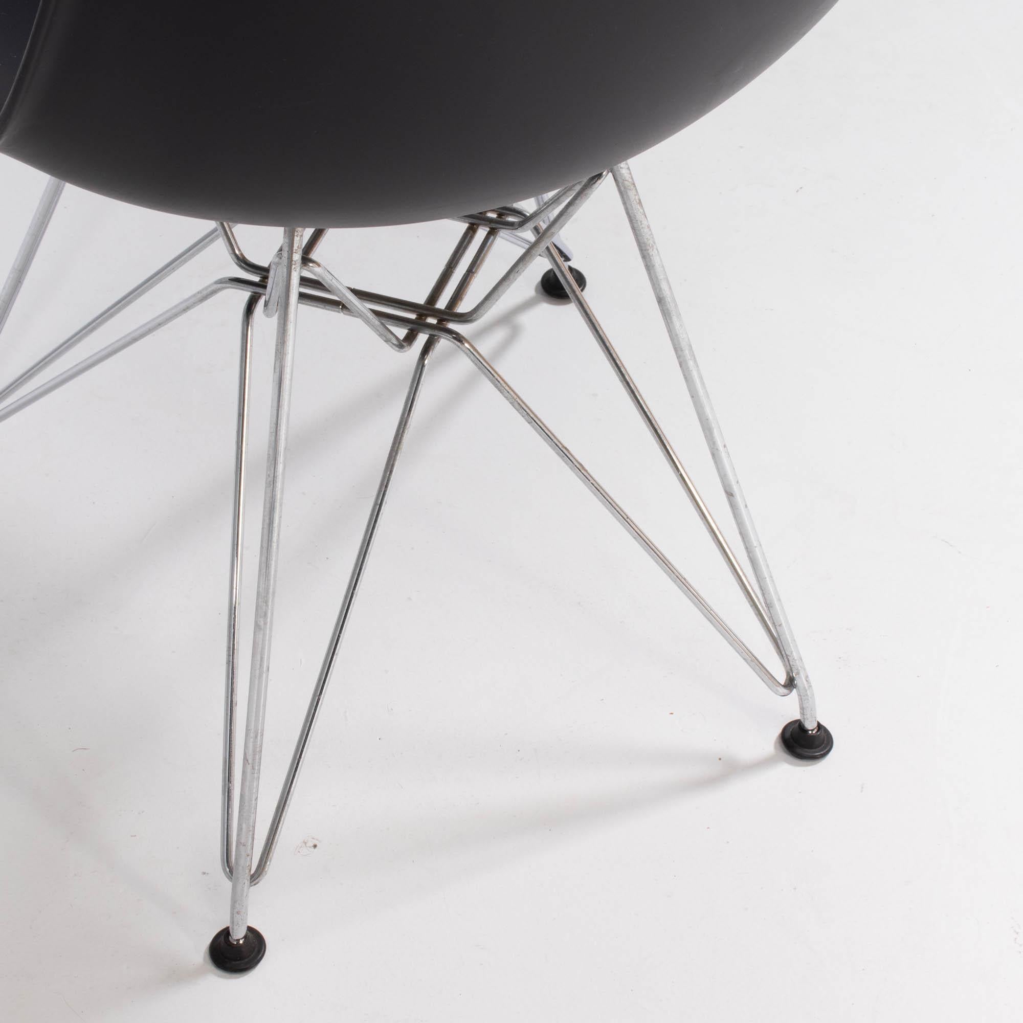 Charles & Ray Eames for Vitra Black DSR Dining Chair 1