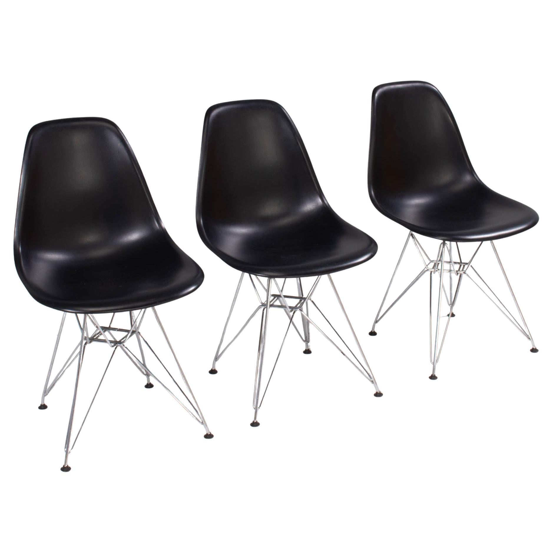 Charles & Ray Eames for Vitra Black DSR Dining Chairs, Set of 3