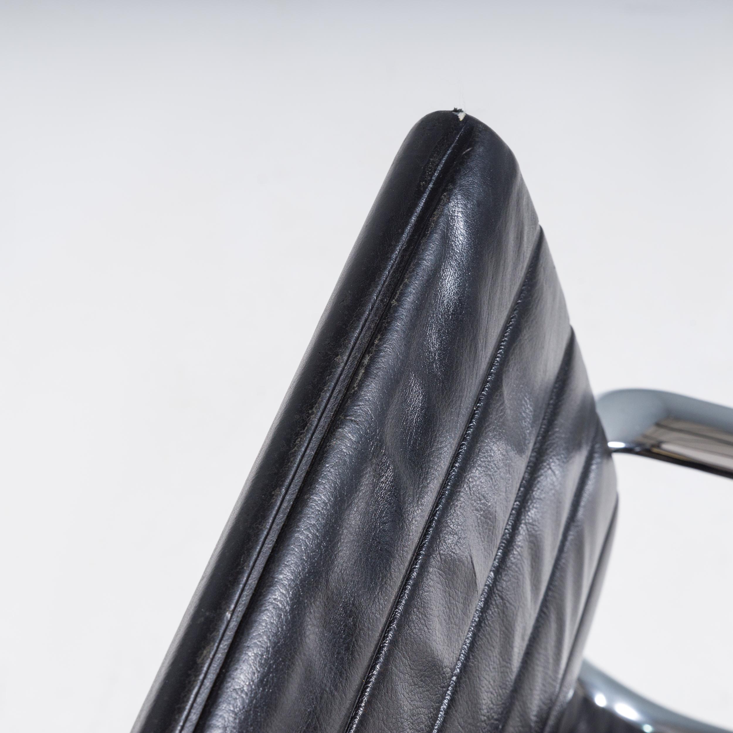 Mid-20th Century Charles & Ray Eames for Vitra Black Leather Alu EA 117 Aluminium Office Chair