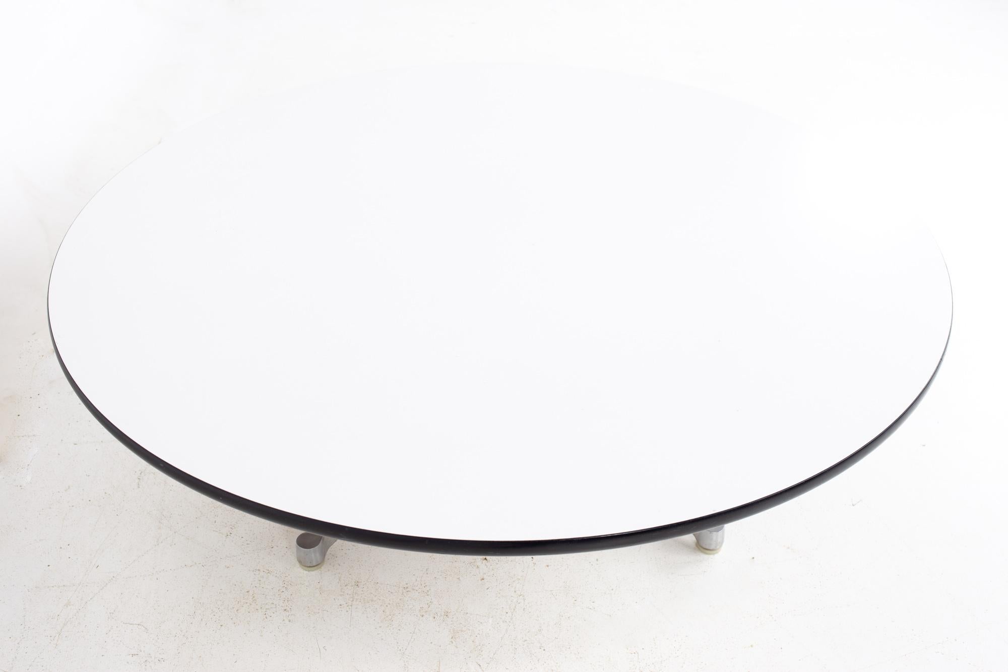 Charles Ray Eames Herman Miller Aluminum Group MCM Round Stainless Coffee Table In Good Condition In Countryside, IL