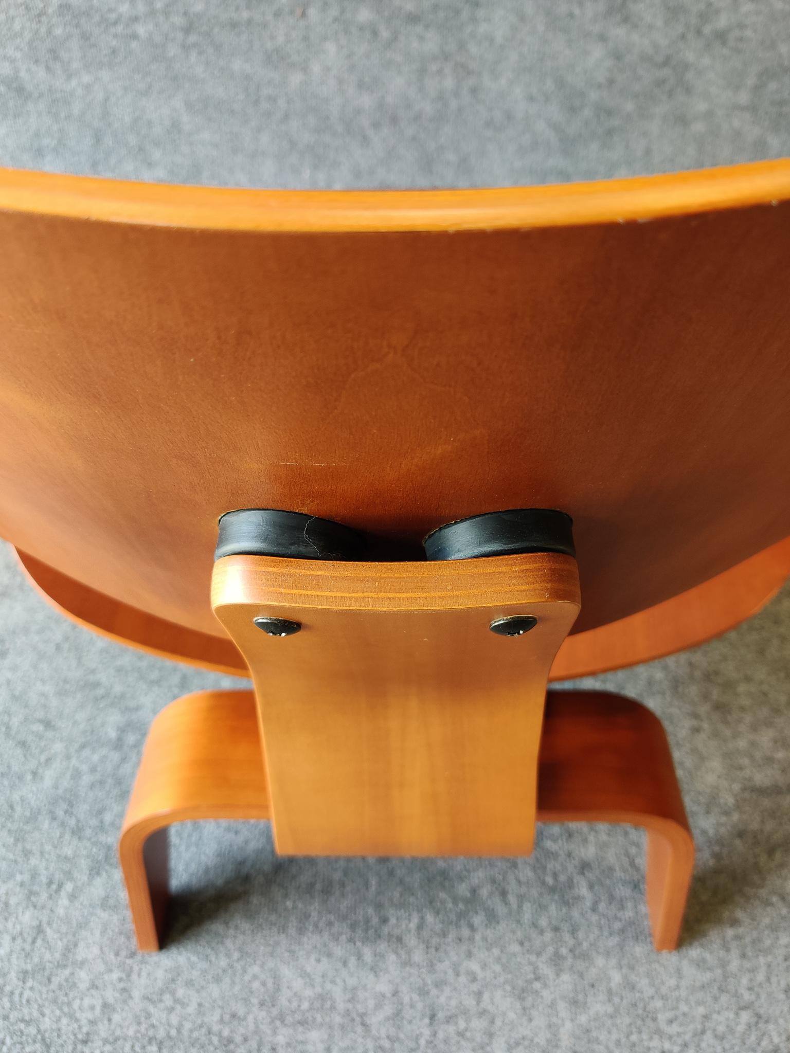 Charles & Ray Eames Herman Miller Cherry LCW Lounge Chair Wood 2005 Great Cond! In Good Condition In Philadelphia, PA