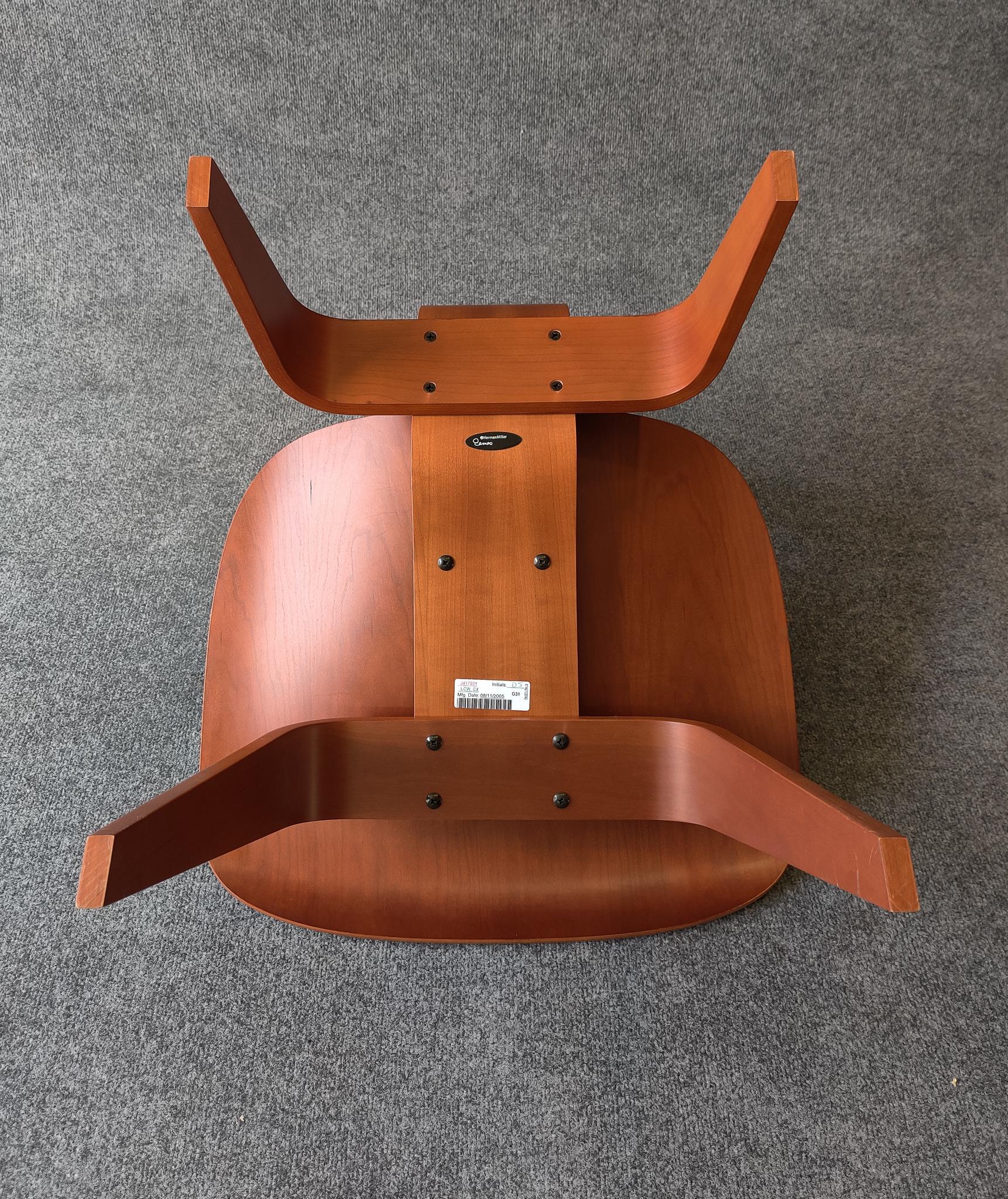 Contemporary Charles & Ray Eames Herman Miller Cherry LCW Lounge Chair Wood 2005 Great Cond!