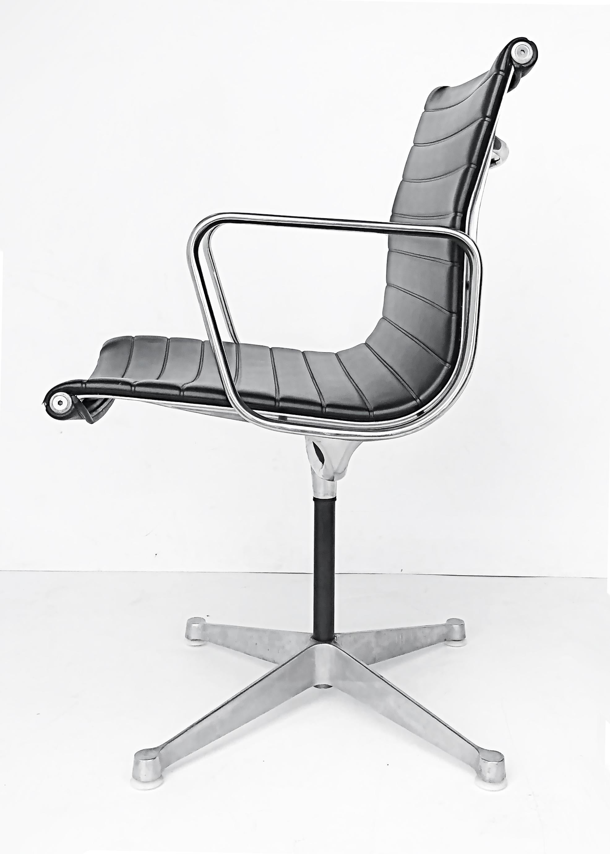  Eames Herman Miller EA108 Aluminum Group Swivel Chairs, Leather In Good Condition For Sale In Miami, FL