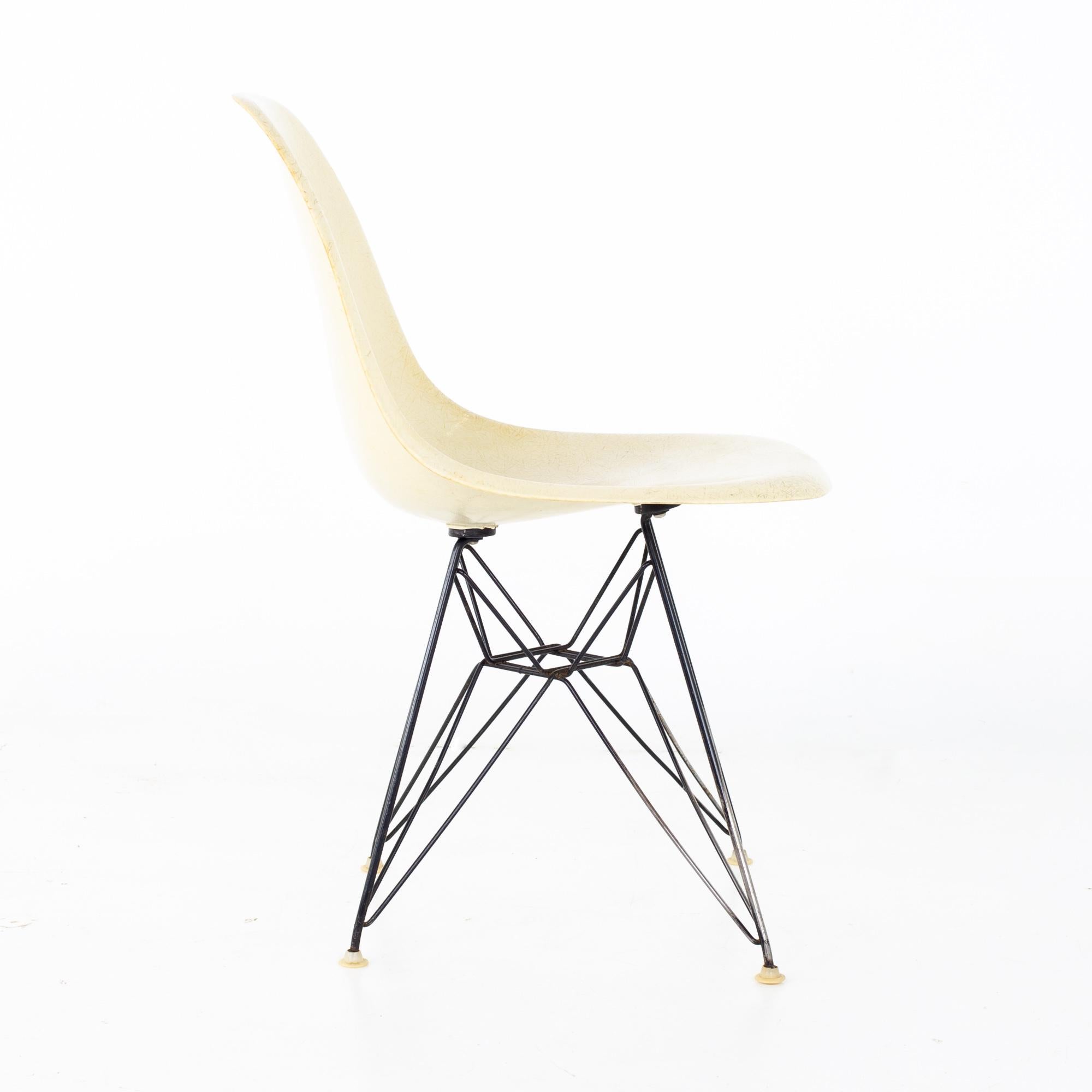 Charles, Ray Eames Herman Miller MCM White Fiberglass Eiffel Base Chairs - Set 6 3