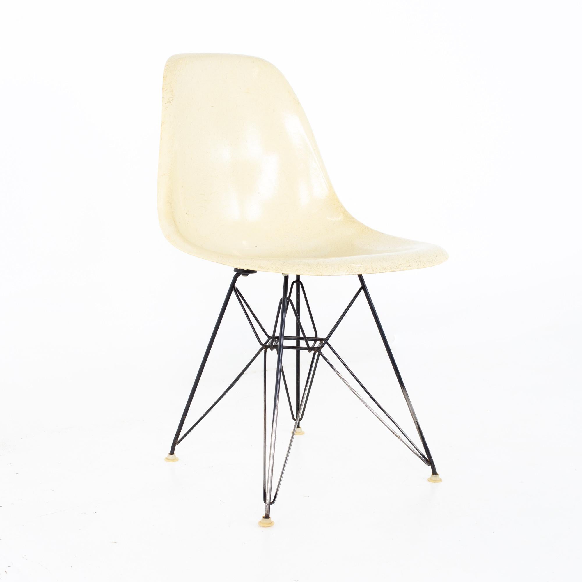 American Charles, Ray Eames Herman Miller MCM White Fiberglass Eiffel Base Chairs - Set 6