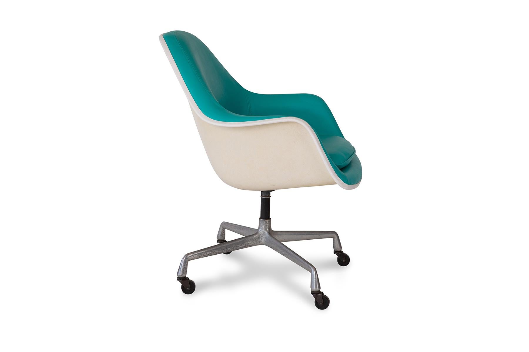 American Charles and Ray Eames Herman Miller Office Chair