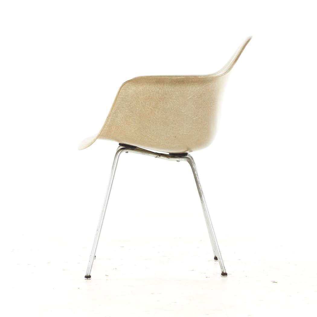 Charles Ray Eames Herman Miller Zenith MCM 1st Edition Rope Edge Chair For Sale 1