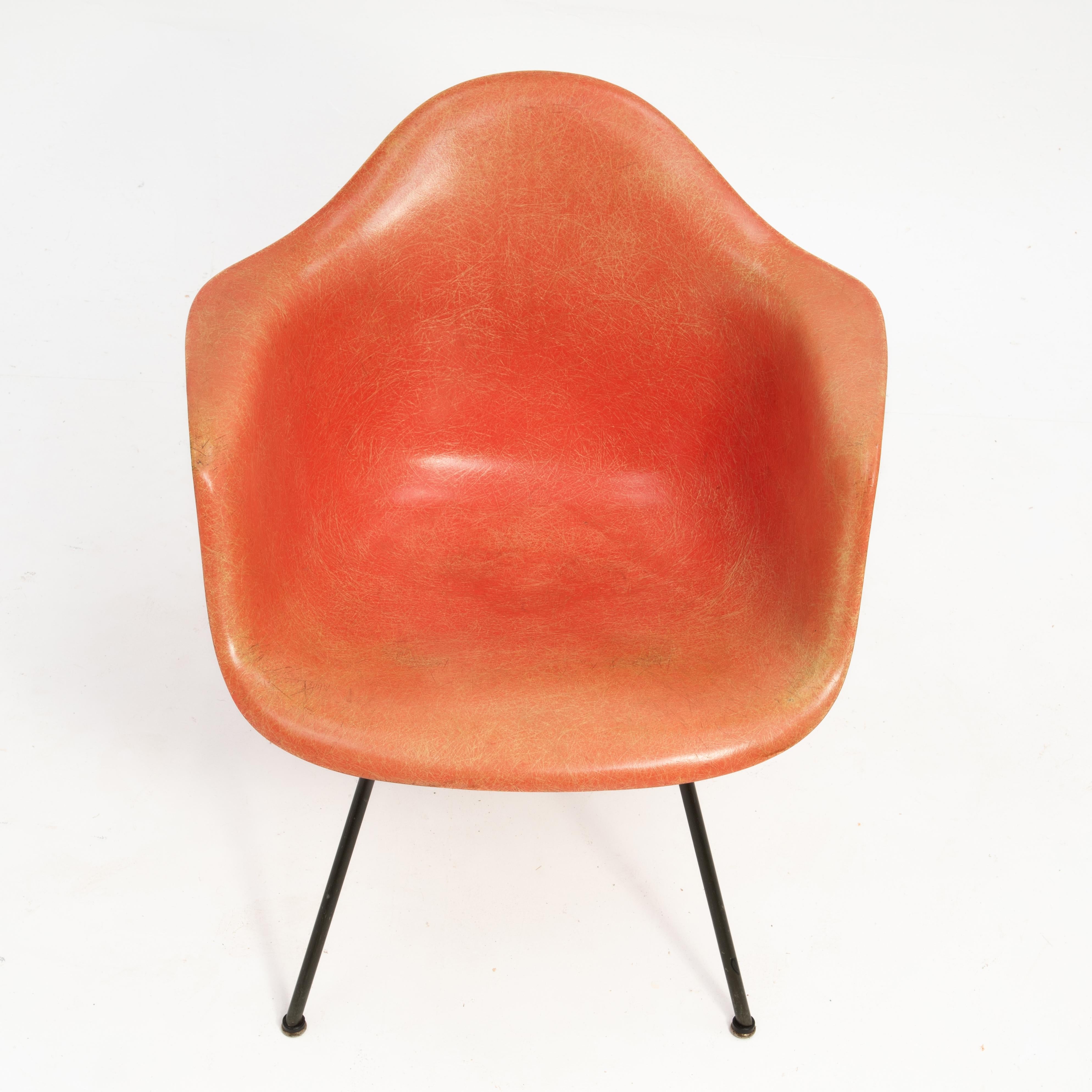 Charles & Ray Eames Herman Miller Zenith Plastics LAX Rope Edge X Base Armchair For Sale 4
