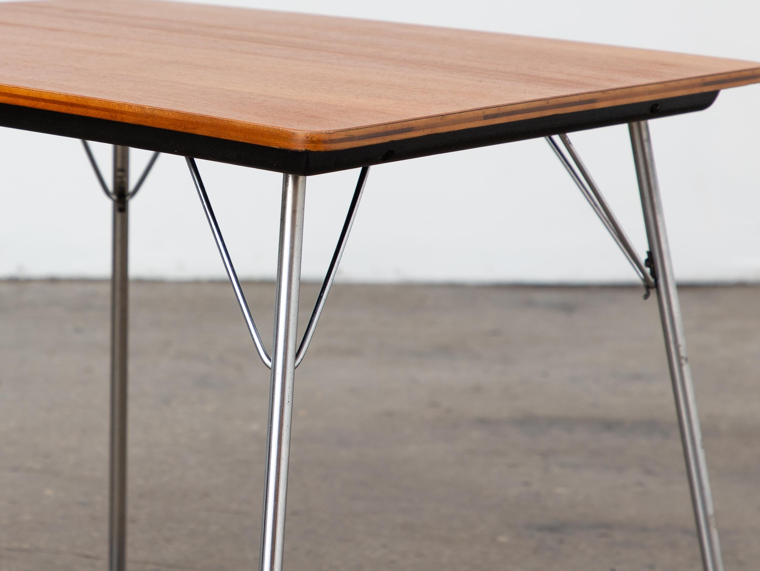 Table d'appoint pliante Charles and Ray Eames IT, Herman Miller, années 1950 en vente 2