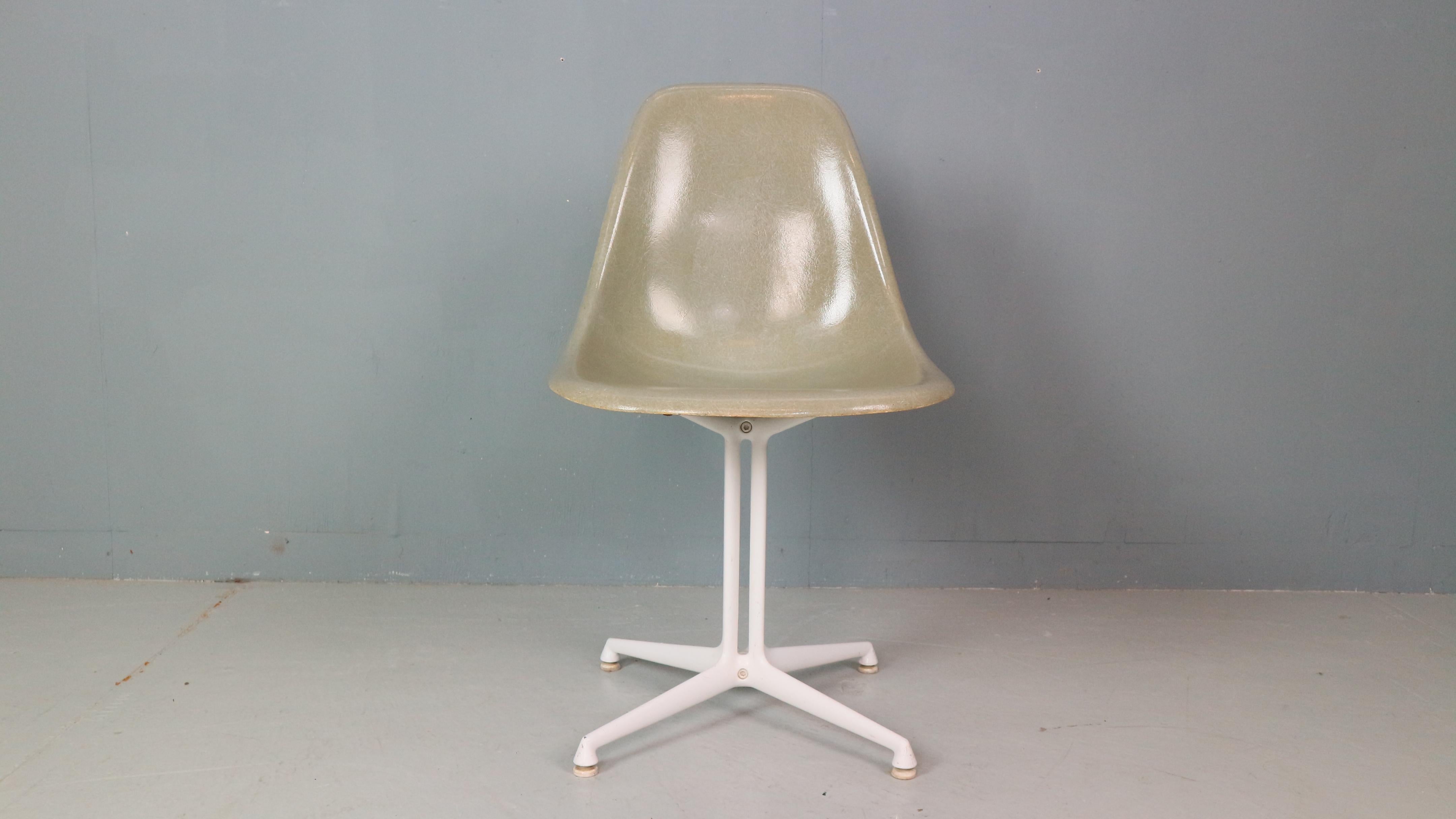 Mid- Century modern La Fonda chair by Ray and Charles Eames for Herman Miller, 1960's circa.

The 