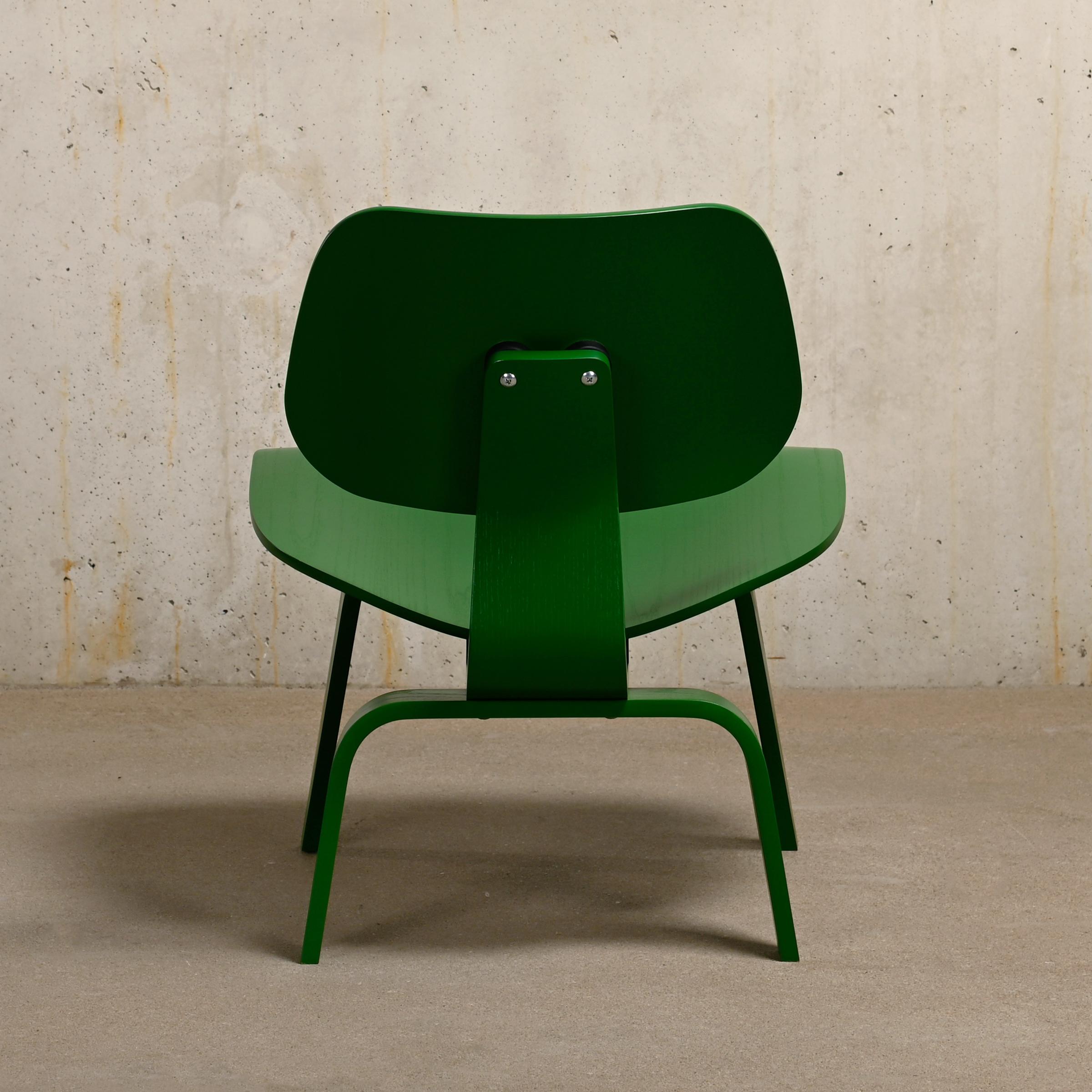 American Charles & Ray Eames LCW Green HAY collection Lounge Chair for Herman Miller