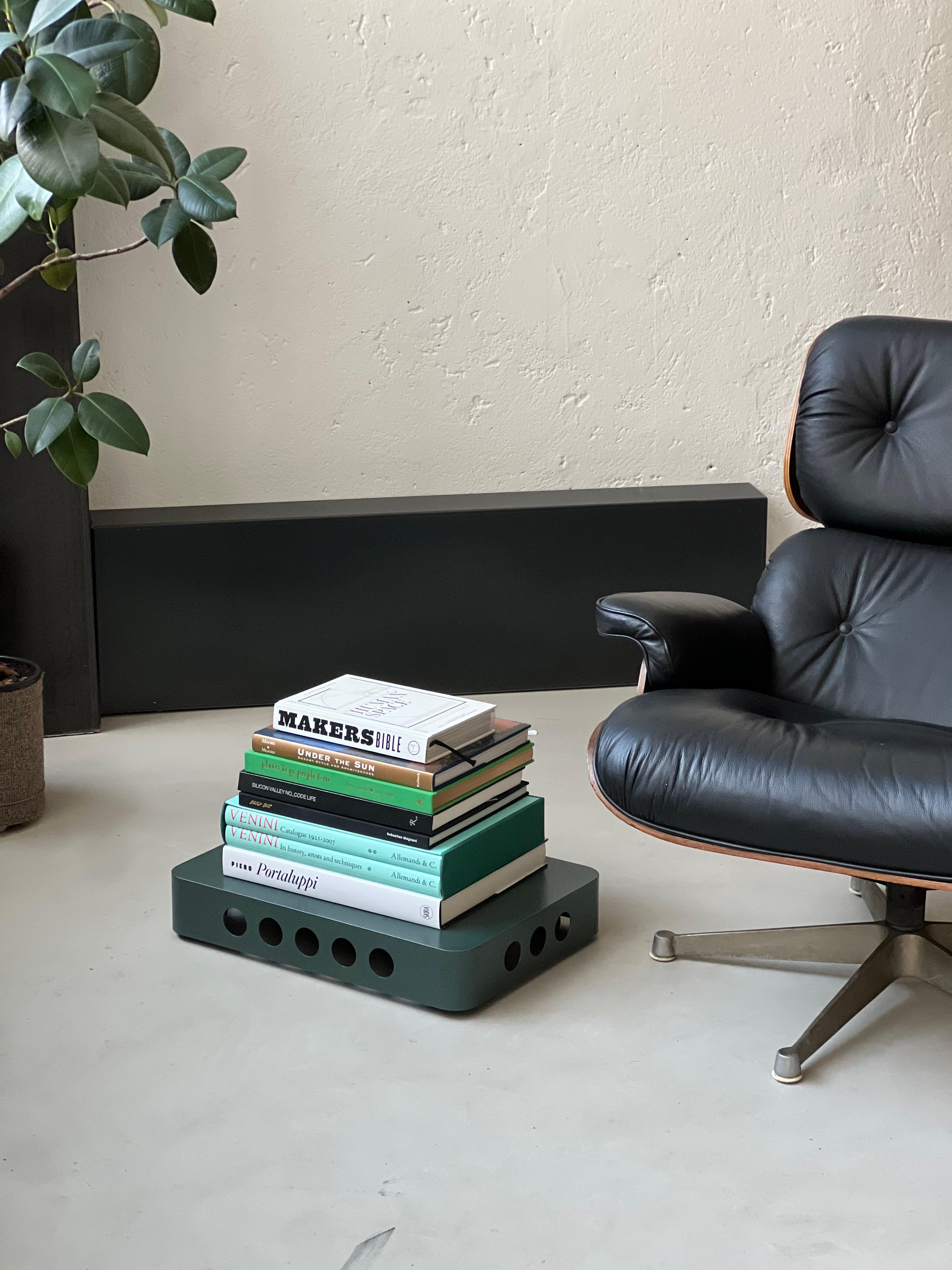 Mid-20th Century Rare First Series Charles & Ray Eames Lounge Chair and Ottoman by Herman Miller For Sale