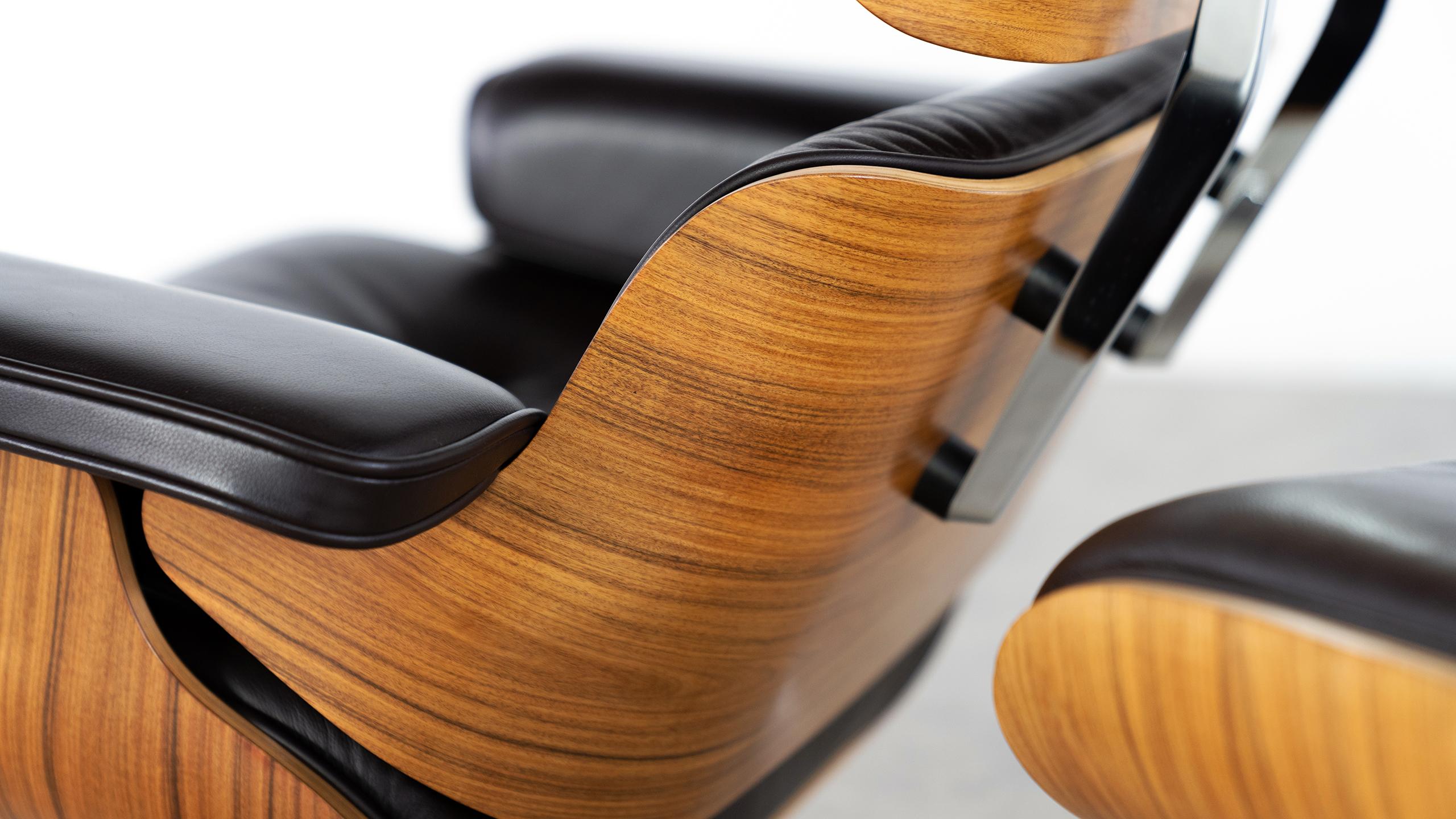 Charles Ray Eames fauteuil de salon ottoman Vitra certifié bois de rose chromé en vente 3