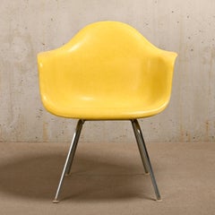 Charles & Ray Eames Max Armchair in Canary Yellow Fiberglass for Herman Miller