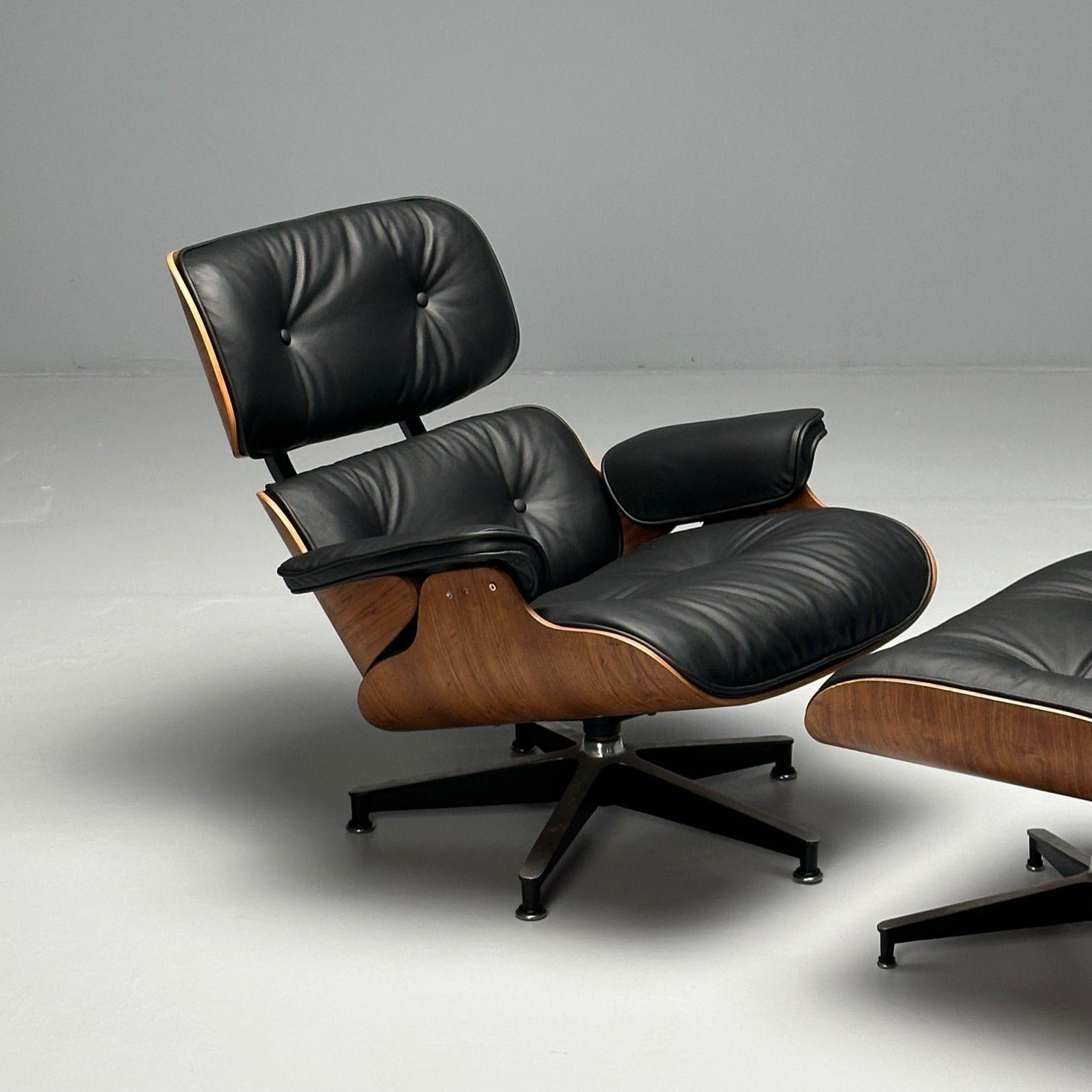 American Charles & Ray Eames, Mid-Century Modern, Eames Lounge Chair, Black Leather, Wood For Sale