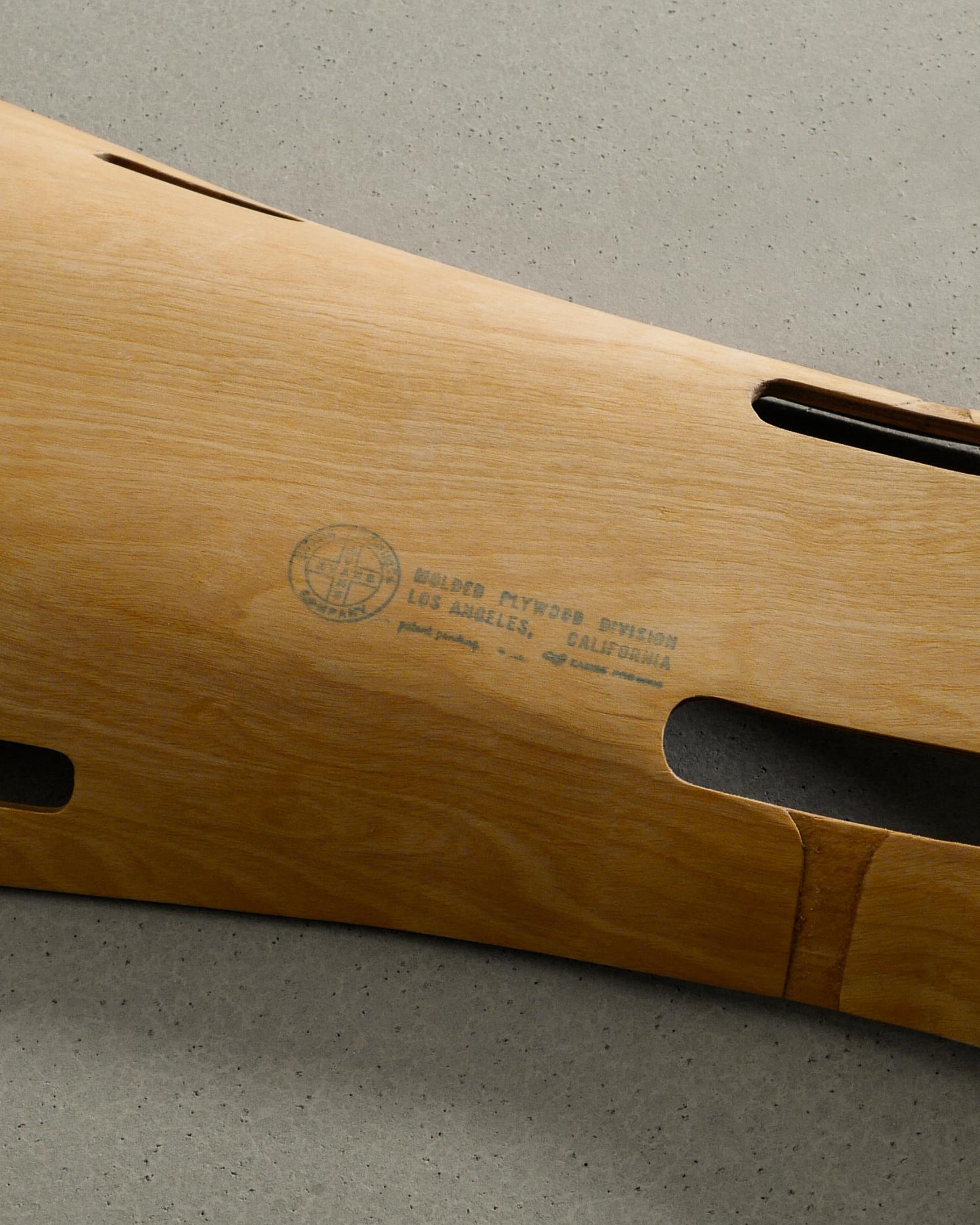 Mid-20th Century Charles & Ray Eames Mid Century Wooden Plywood Leg Splint by Evans USA, 1940s