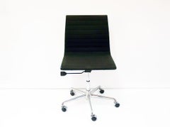 Charles & Ray Eames office chair mod. EA101 ICF production, 1970s