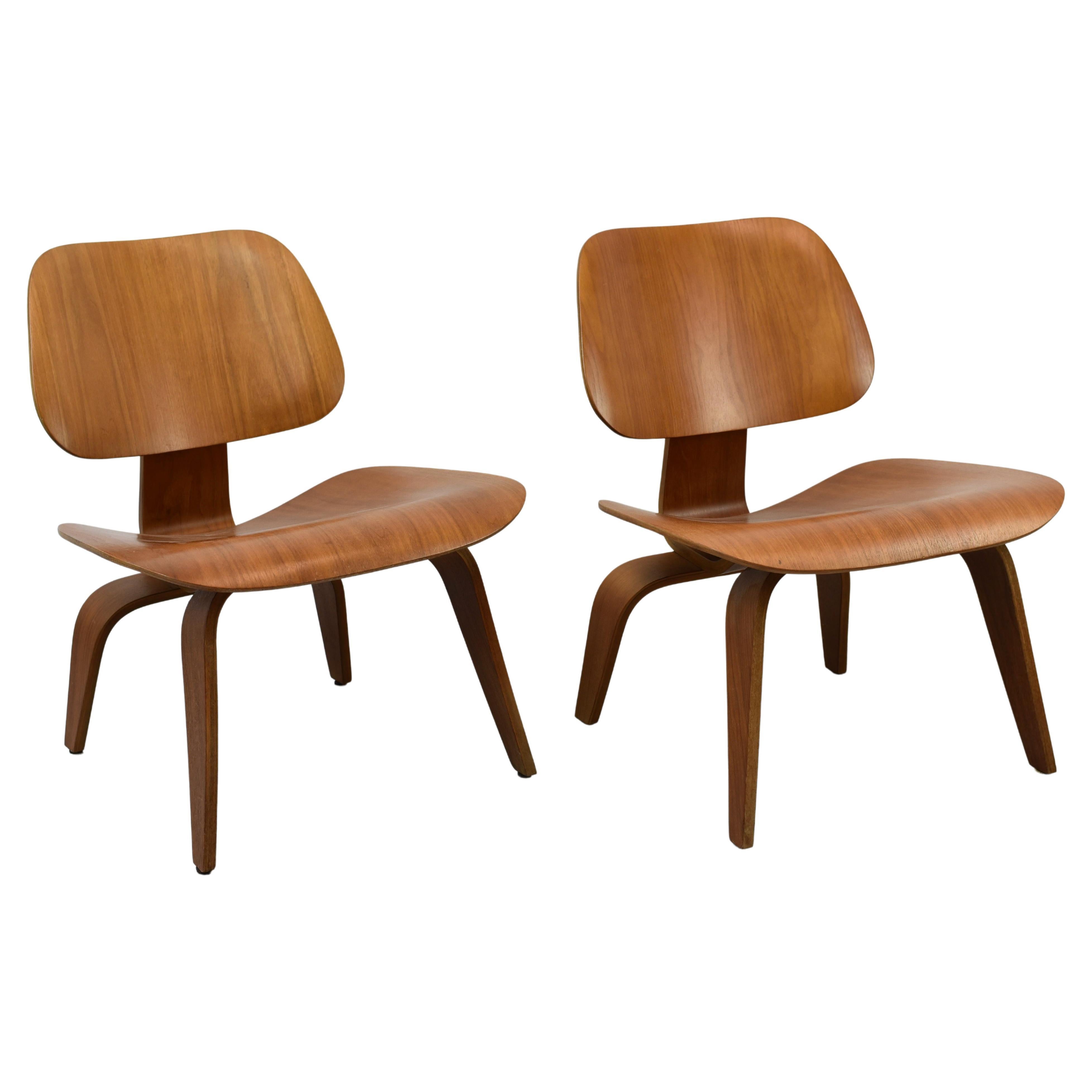 Charles Ray Eames Pair Evans Production LCW Lounge Chairs 