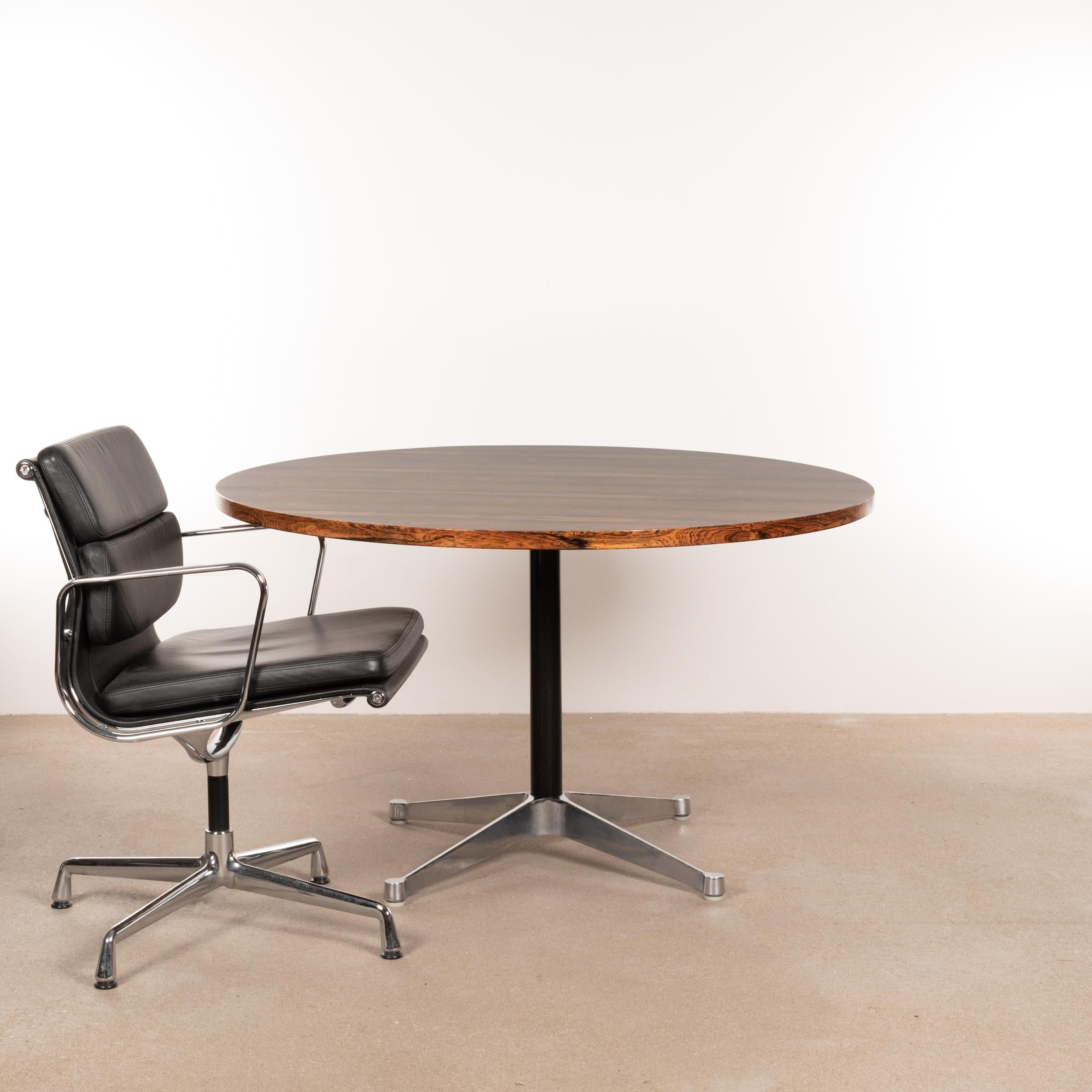 Mid-Century Modern Charles & Ray Eames Rosewood Dining Table with Contract Base for Herman Miller